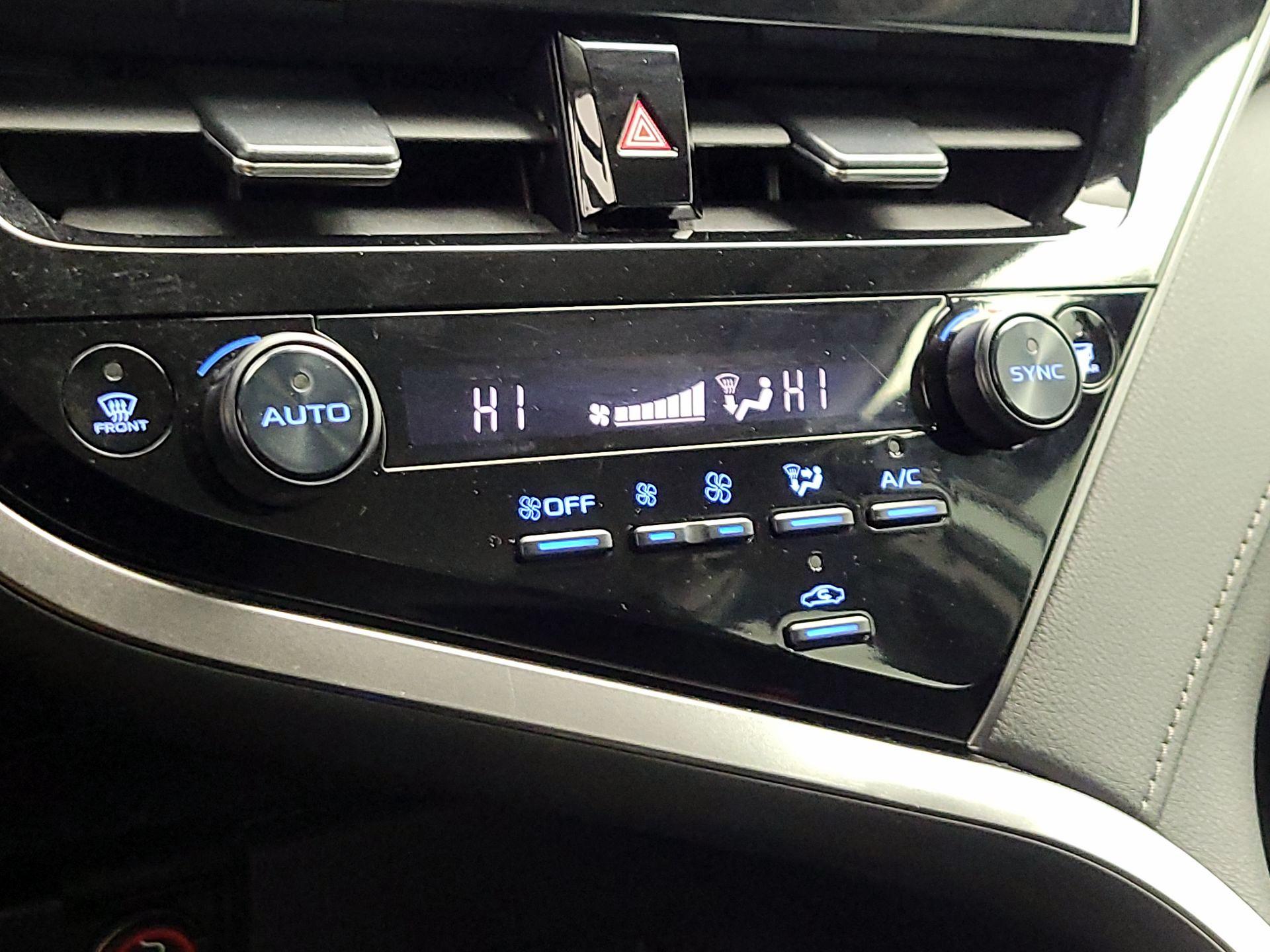 Thumbnail: 2024 Toyota Camry - 16