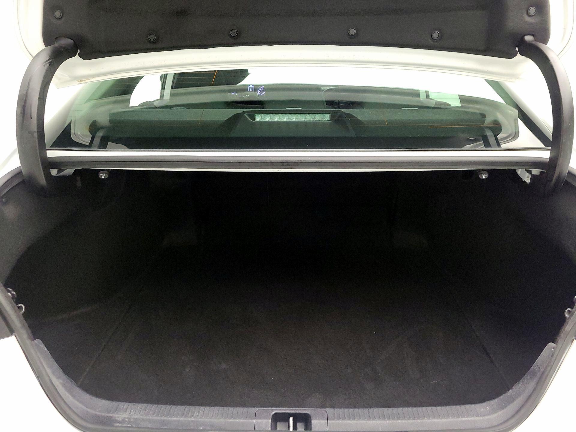 Thumbnail: 2024 Toyota Camry - 19