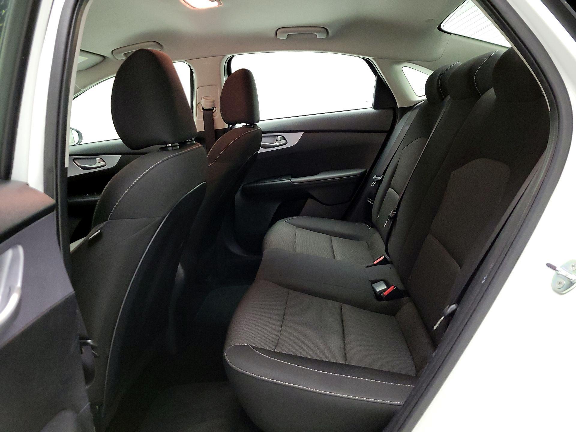 Thumbnail: 2024 Kia Forte - 18