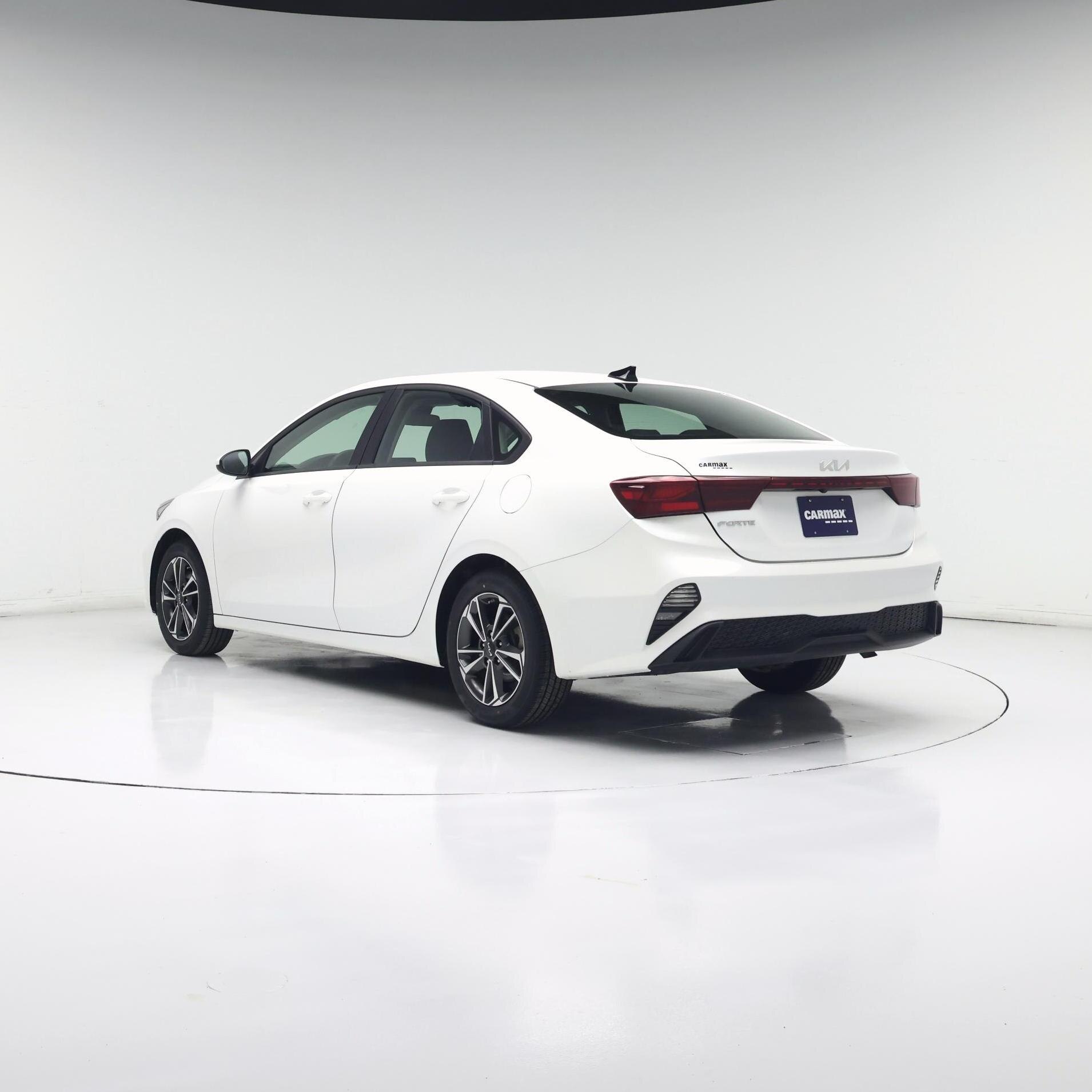 Thumbnail: 2024 Kia Forte - 2