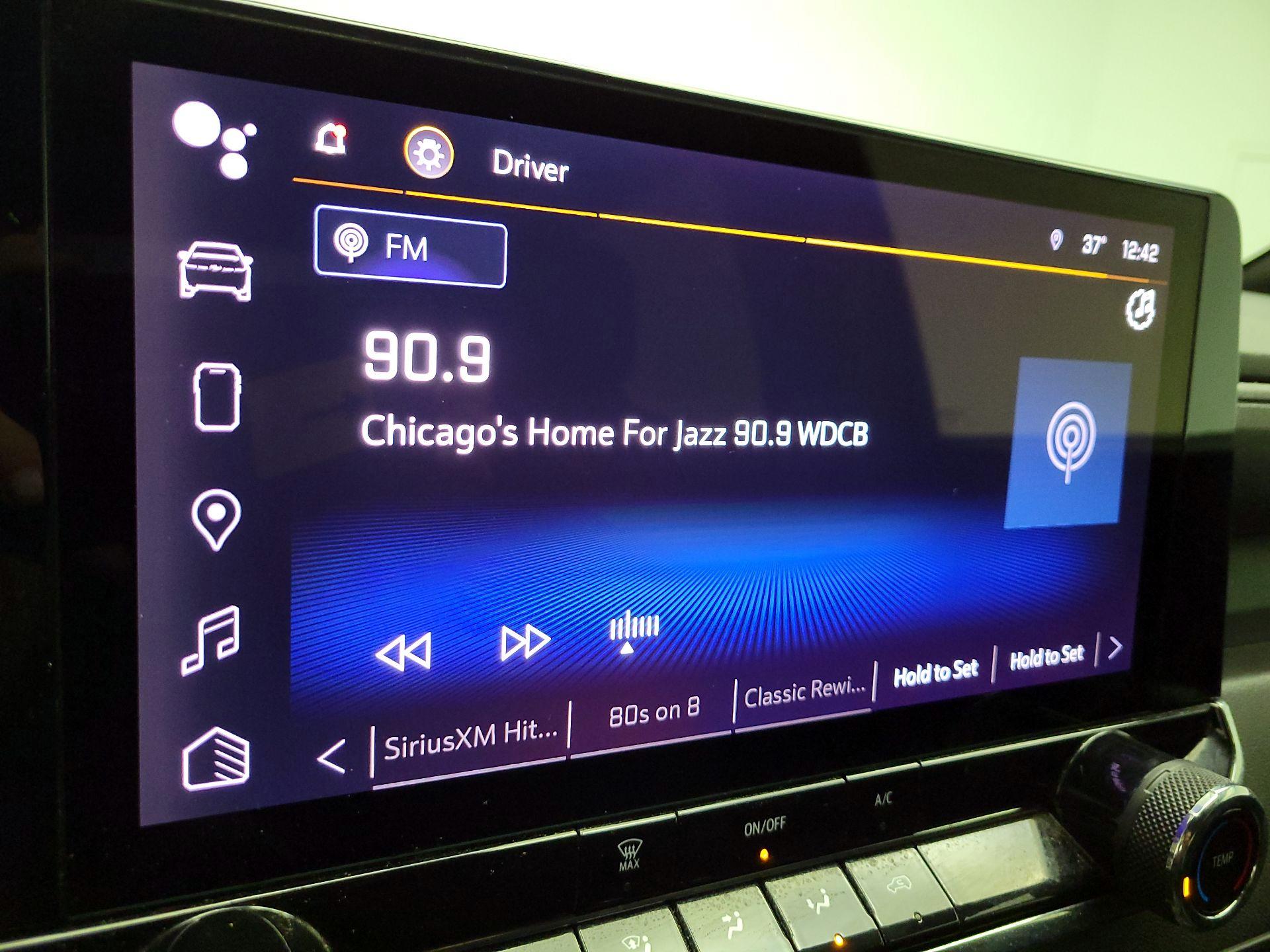 Thumbnail: 2023 Chevrolet Colorado - 15