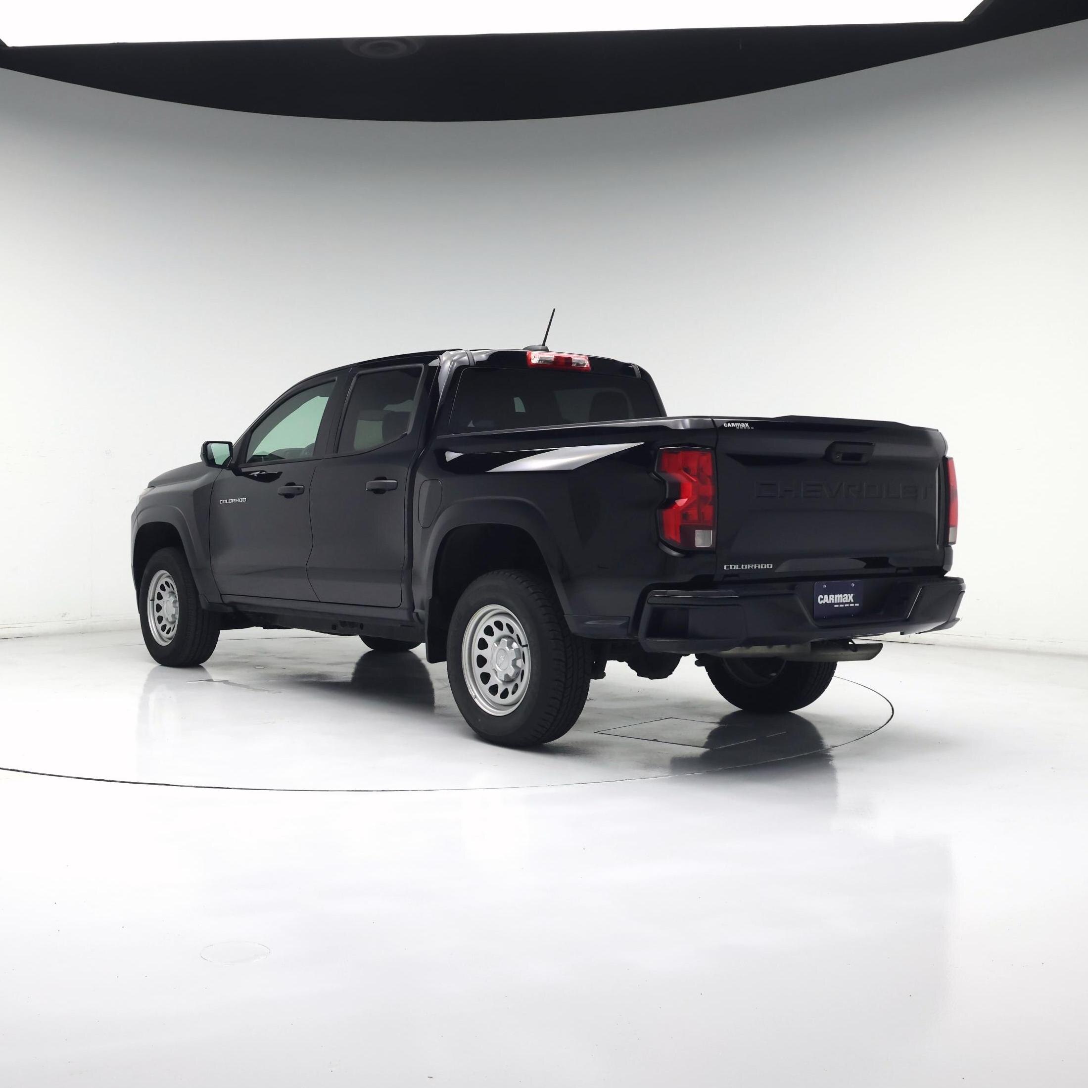 Thumbnail: 2023 Chevrolet Colorado - 2