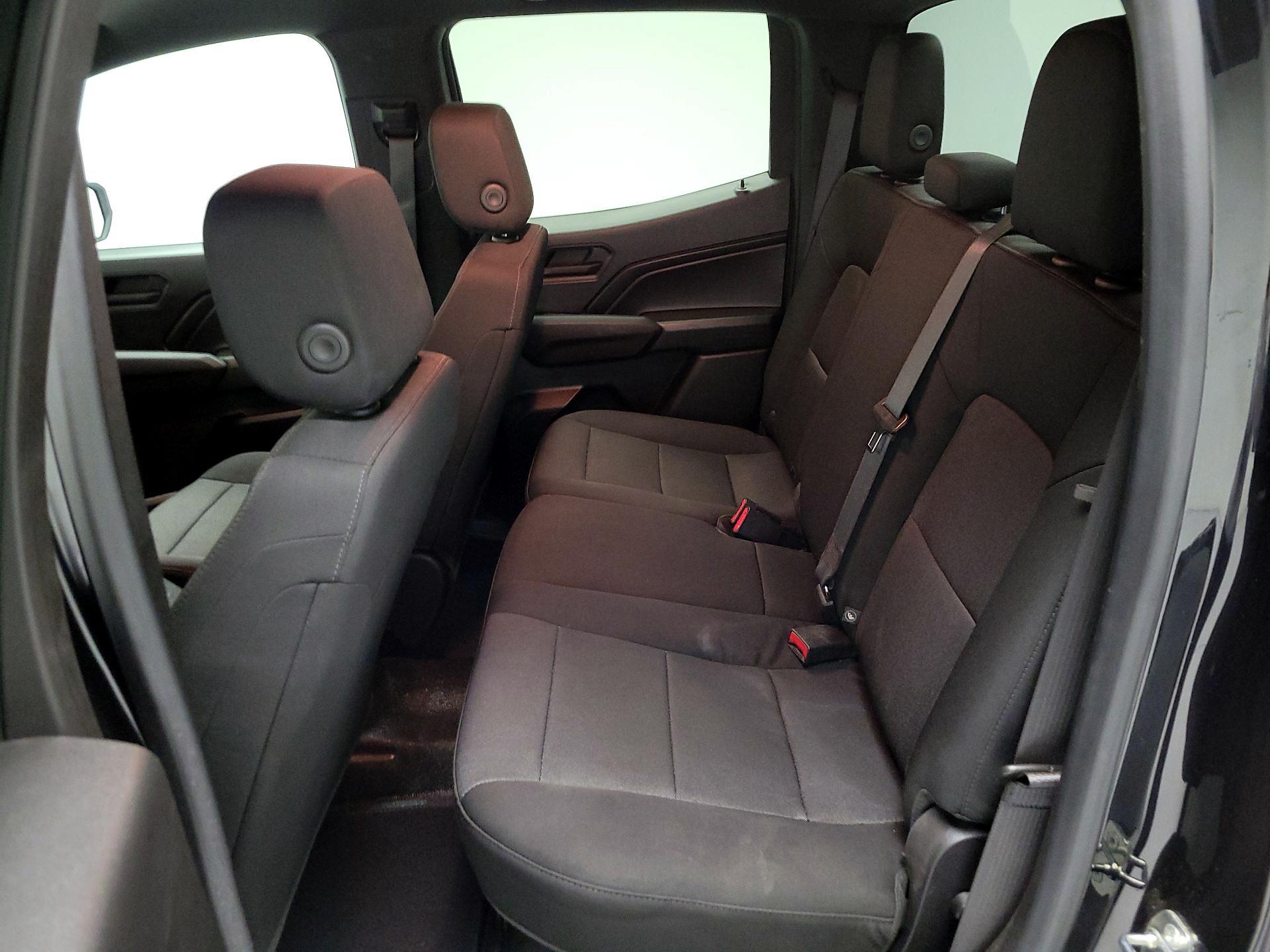 Thumbnail: 2023 Chevrolet Colorado - 19