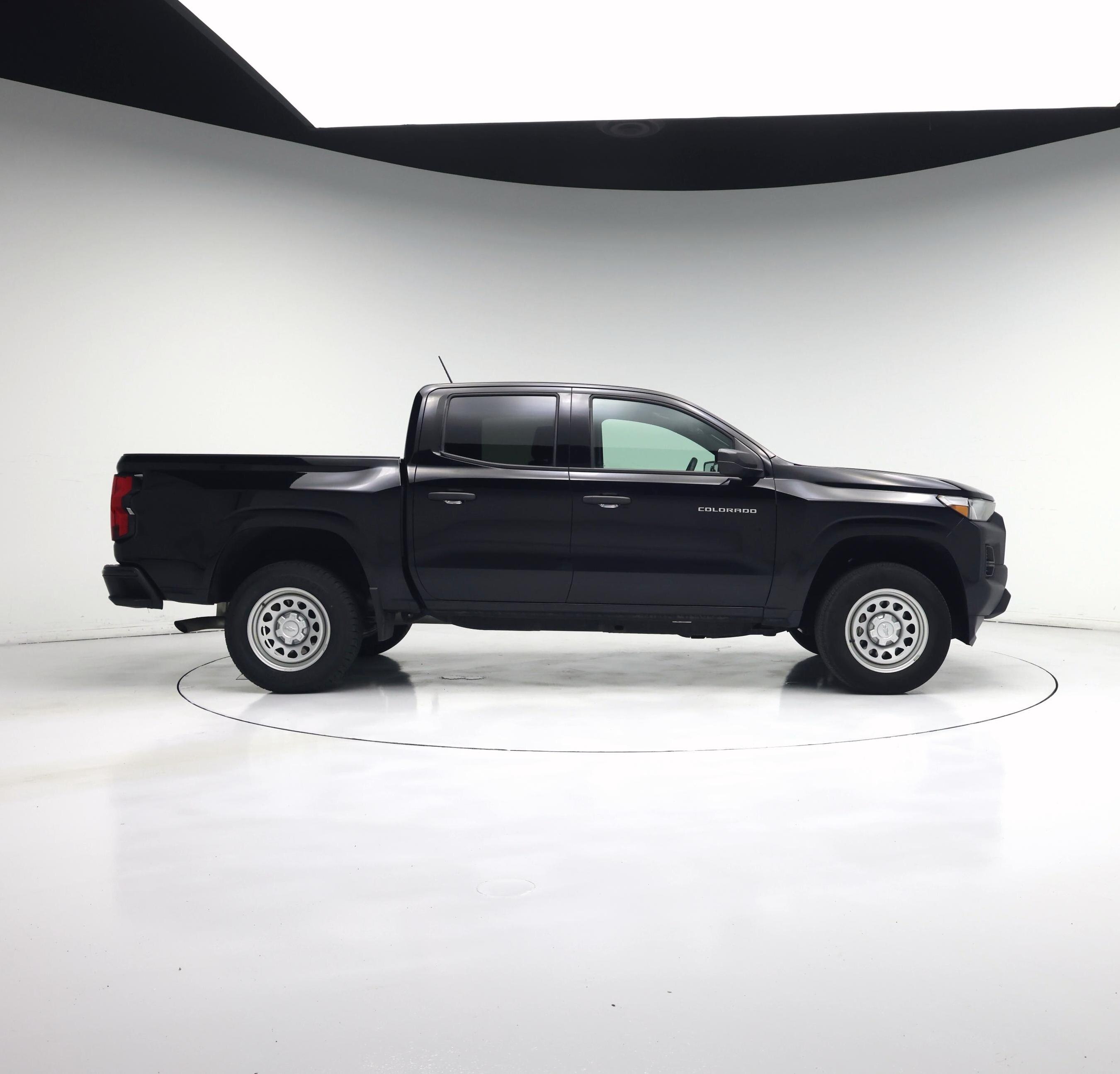 Thumbnail: 2023 Chevrolet Colorado - 7