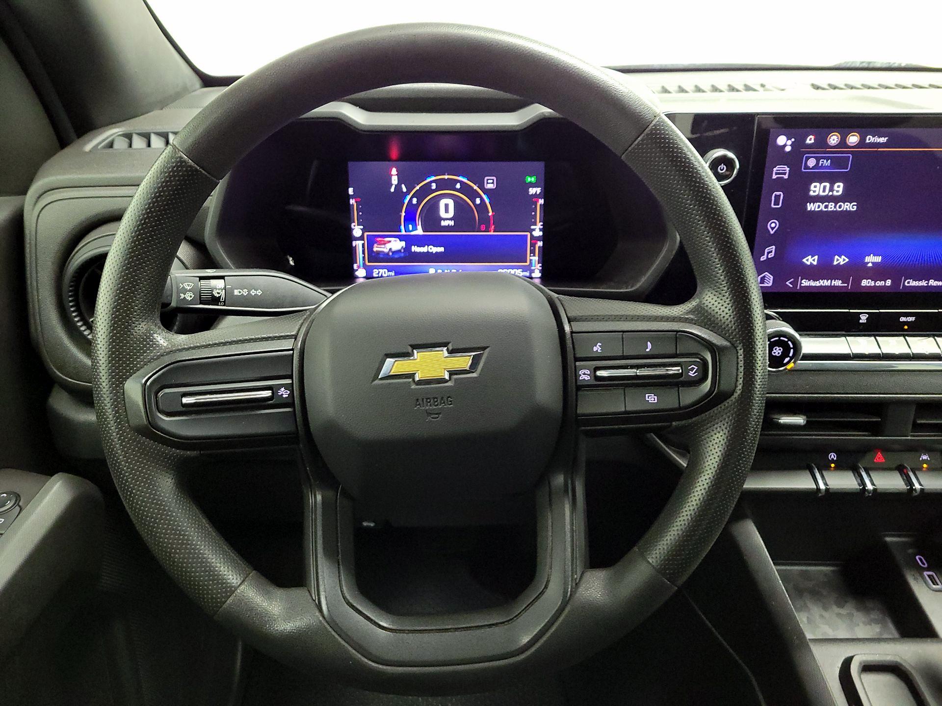 Thumbnail: 2023 Chevrolet Colorado - 10