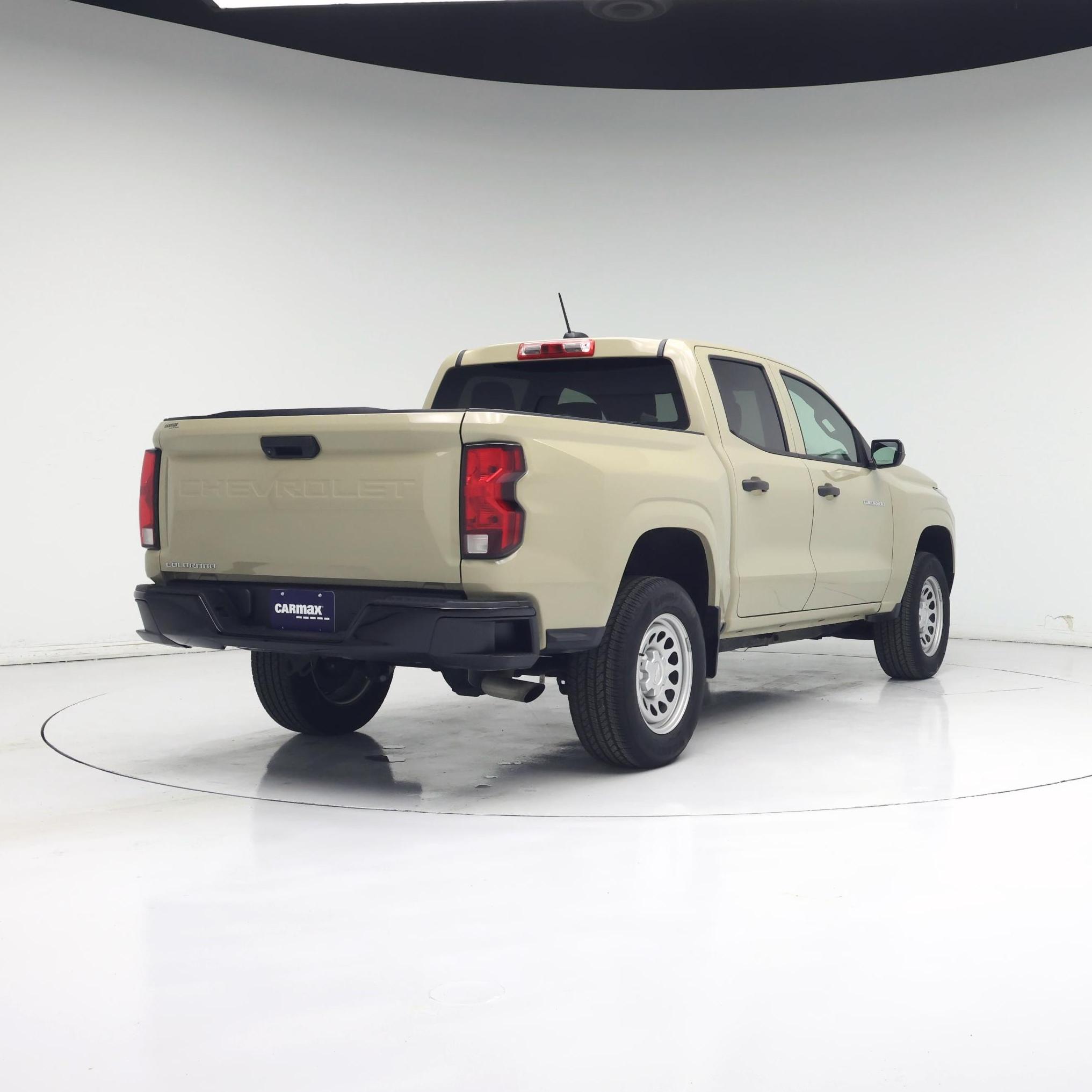 Thumbnail: 2023 Chevrolet Colorado - 8