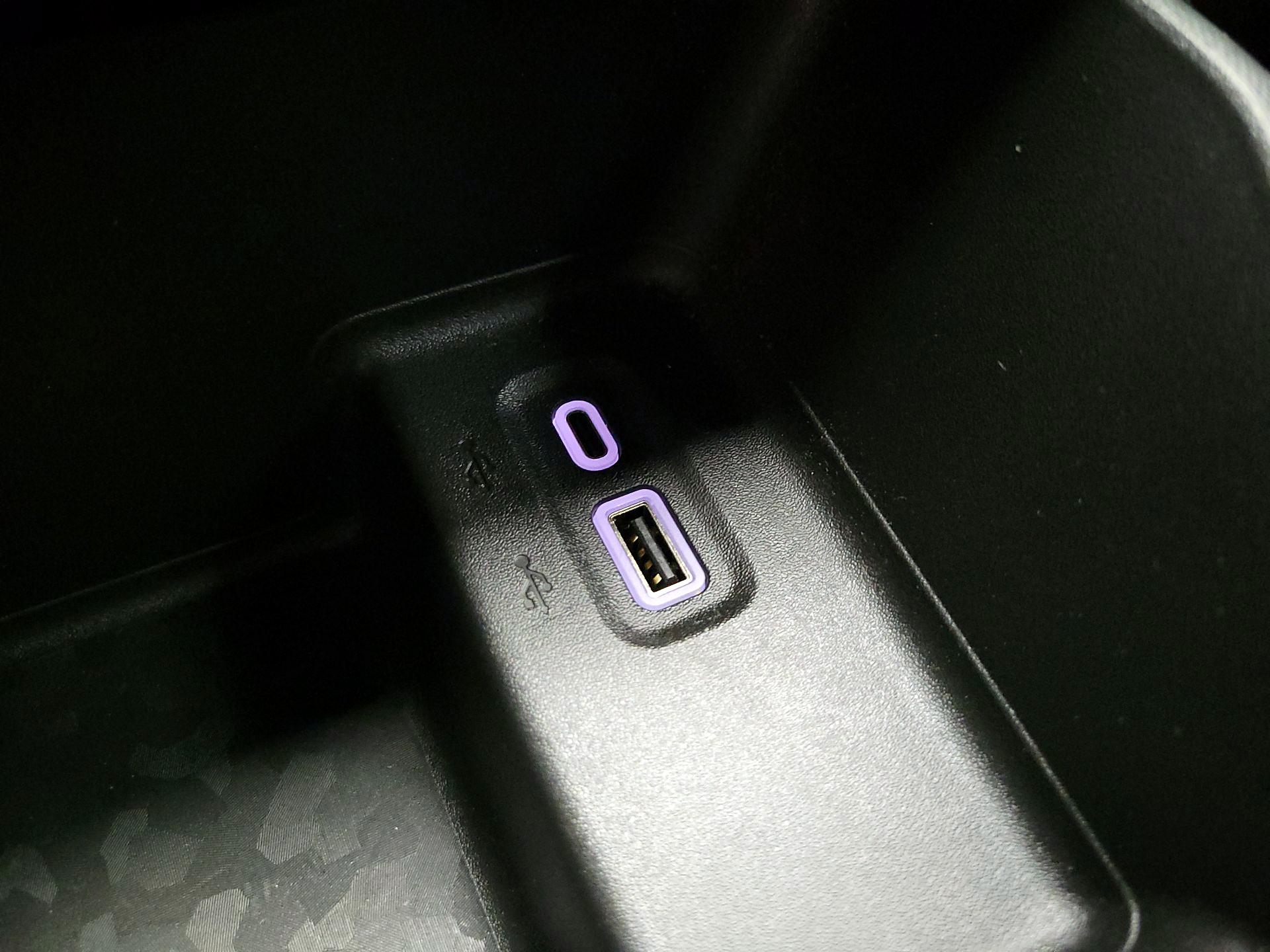 Thumbnail: 2024 Chevrolet Colorado - 17