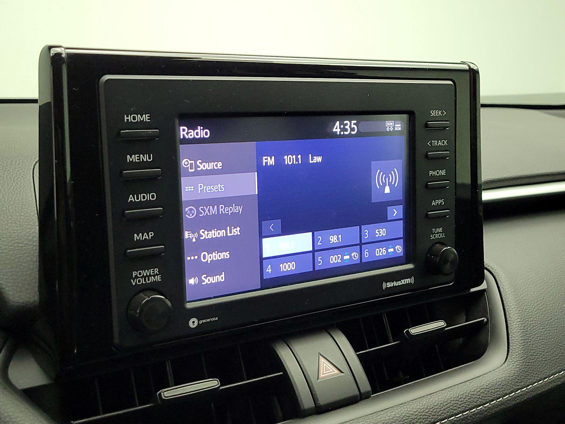 Thumbnail: 2021 Toyota RAV4 - 15