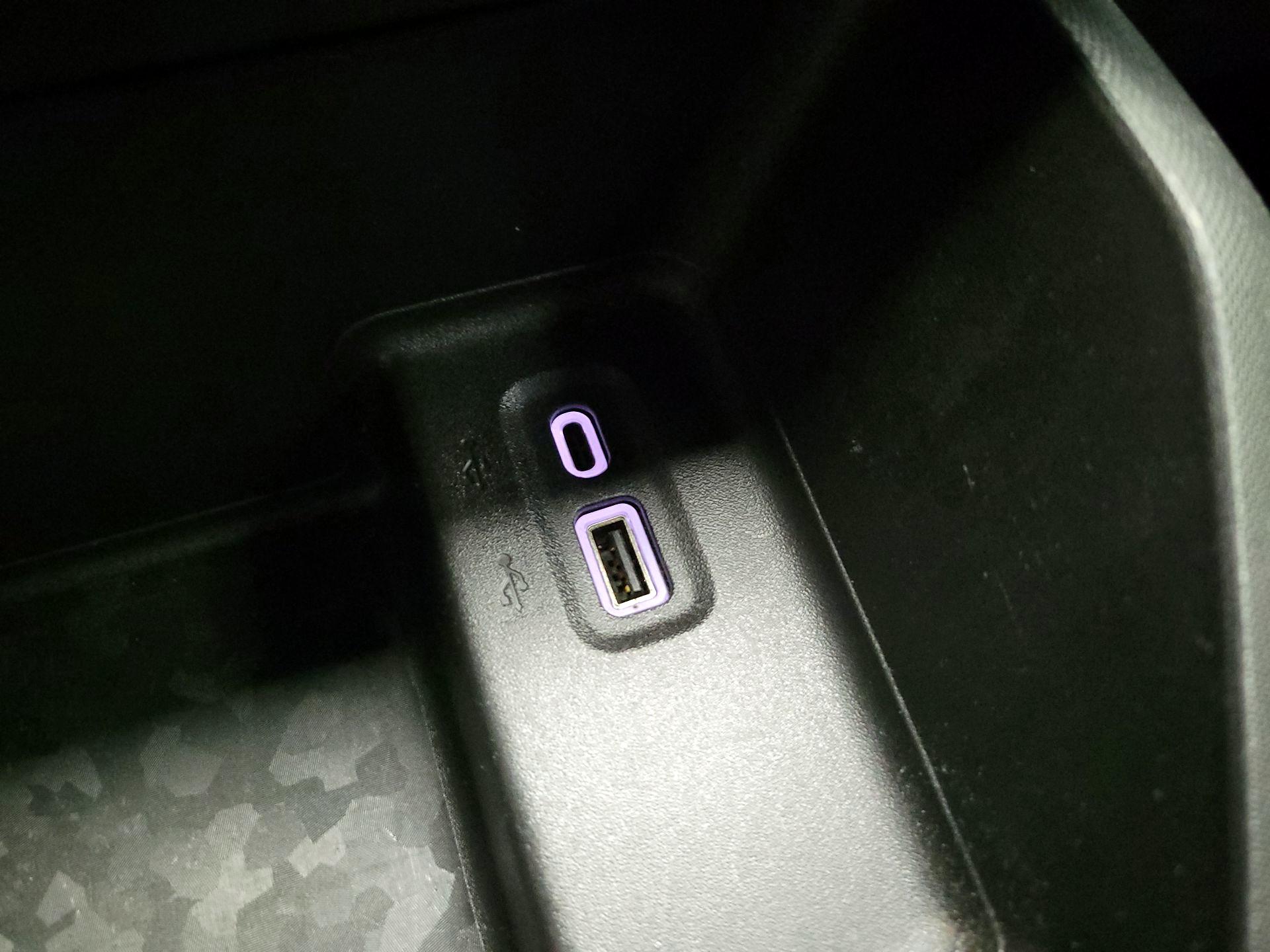 Thumbnail: 2023 Chevrolet Colorado - 17