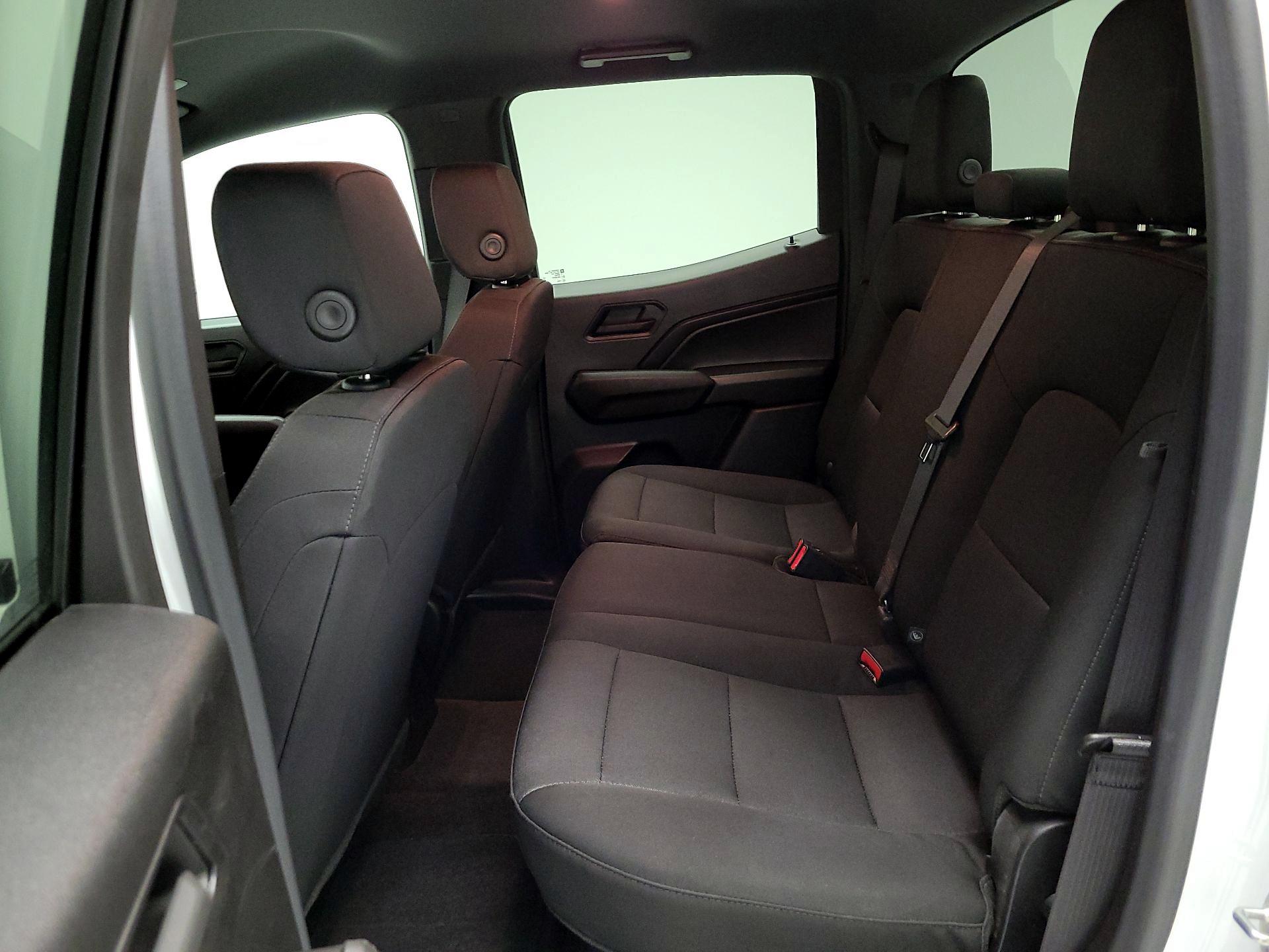 Thumbnail: 2023 Chevrolet Colorado - 18