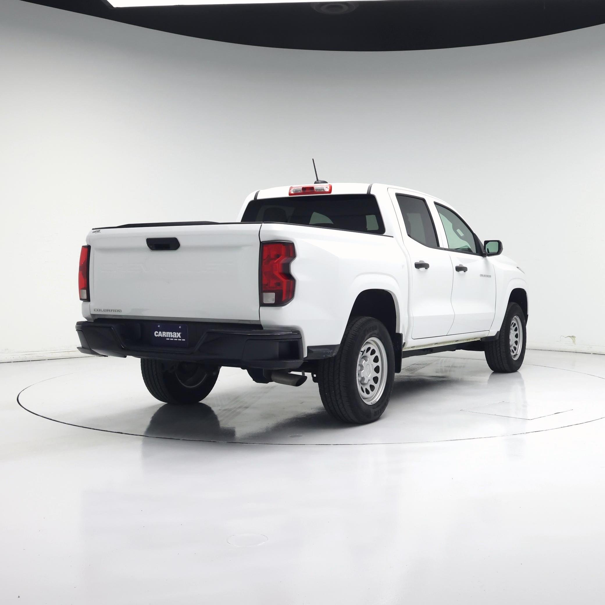 Thumbnail: 2023 Chevrolet Colorado - 8