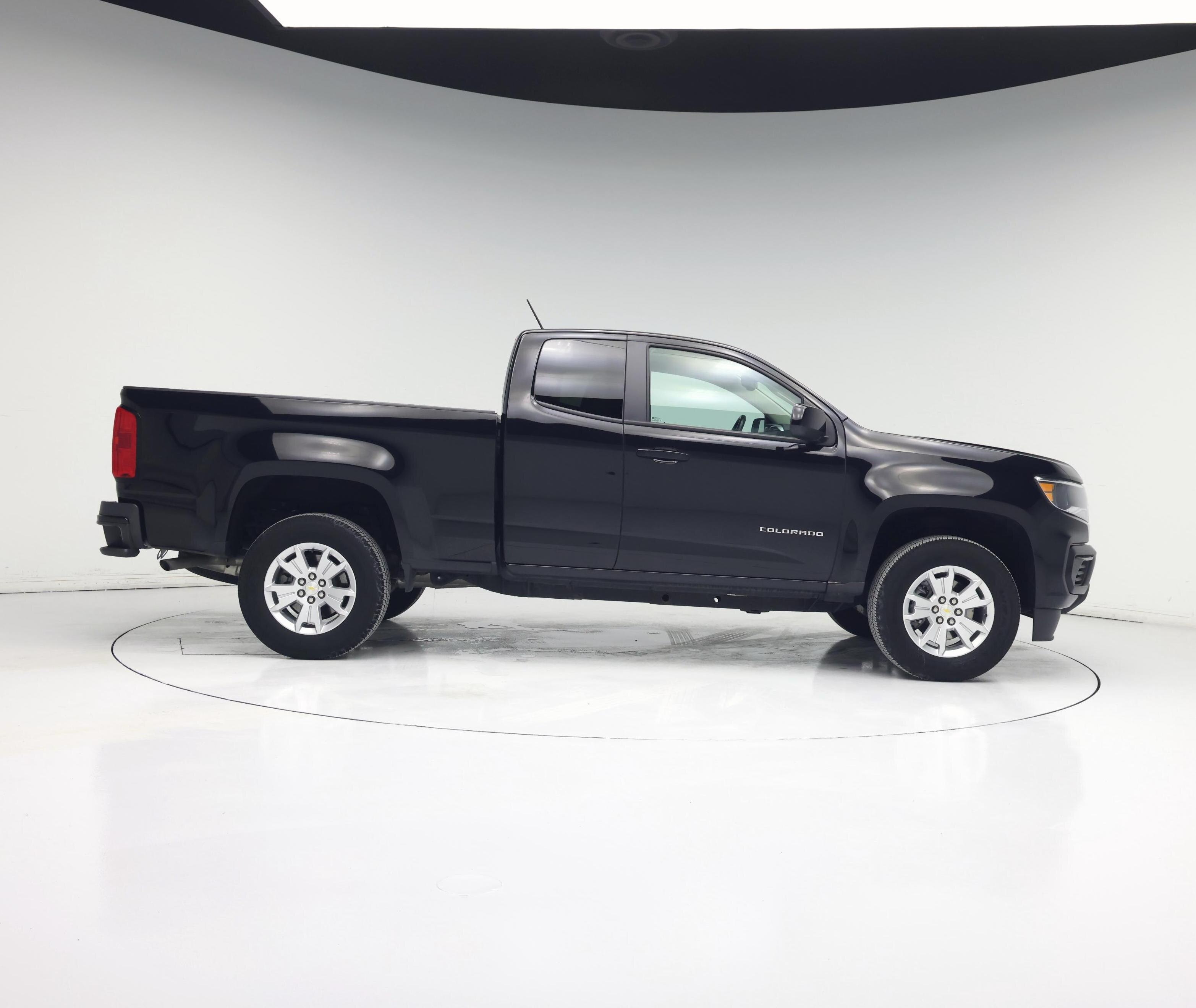 Thumbnail: 2022 Chevrolet Colorado - 7