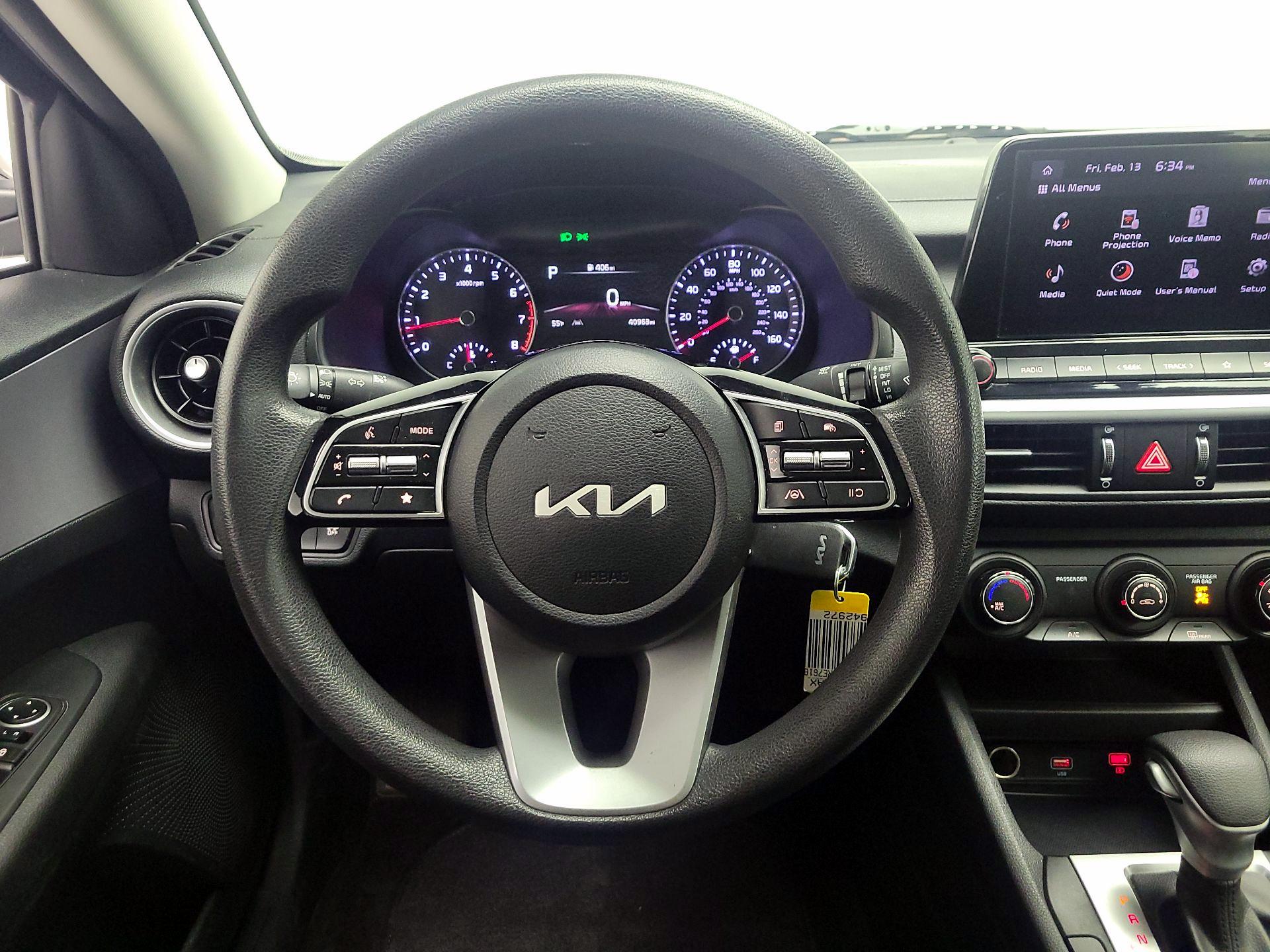 Thumbnail: 2024 Kia Forte - 10