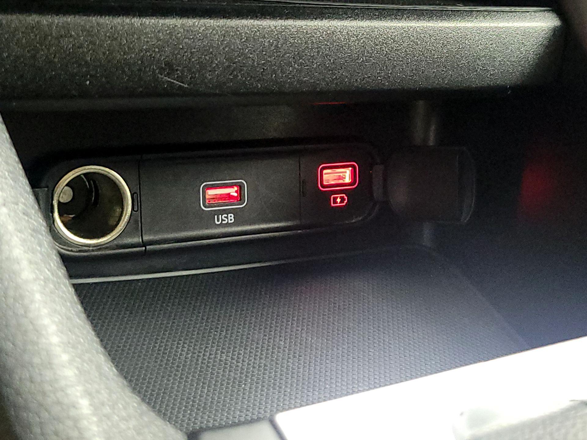 Thumbnail: 2024 Kia Forte - 18