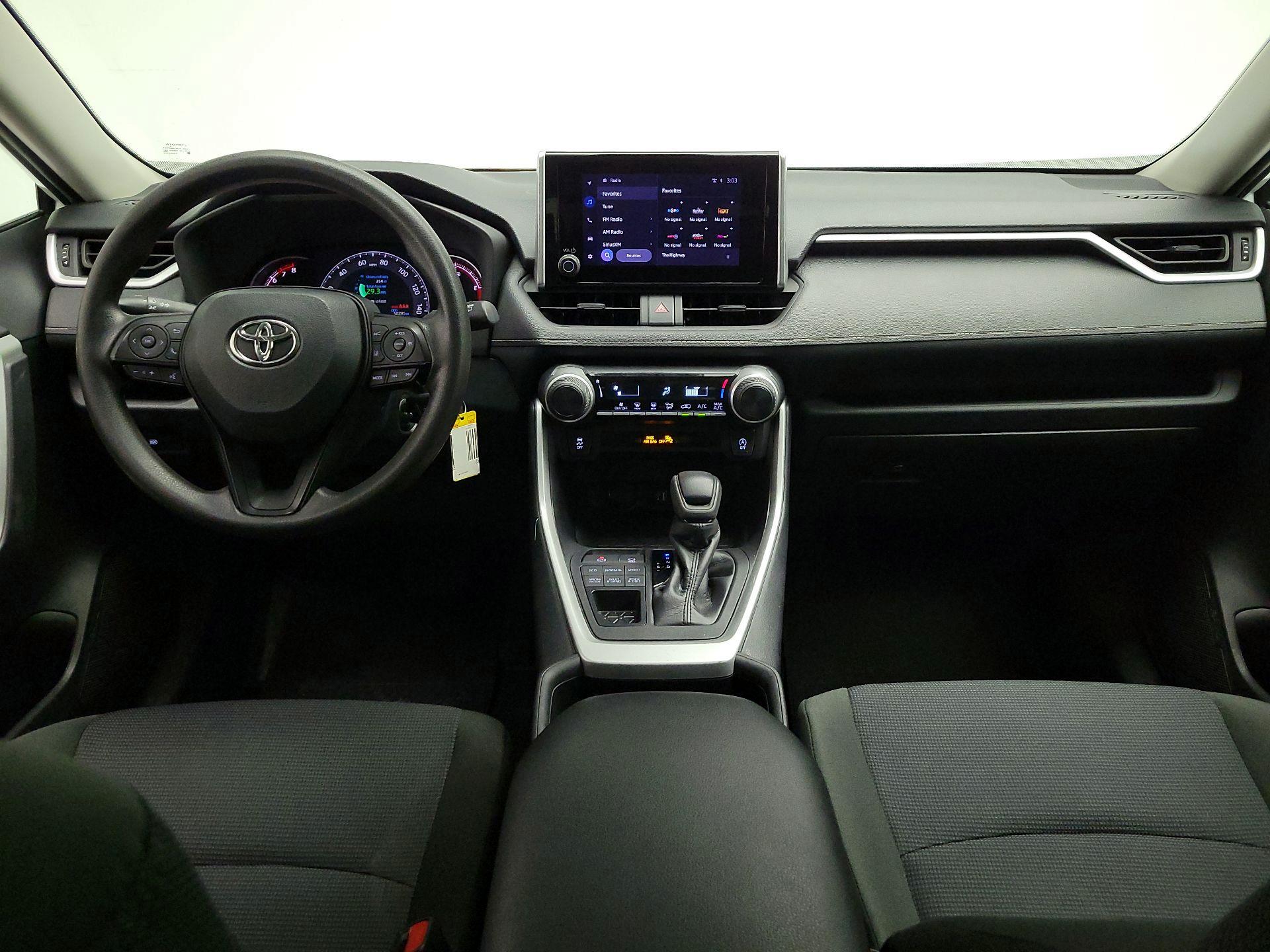 Thumbnail: 2024 Toyota RAV4 - 9