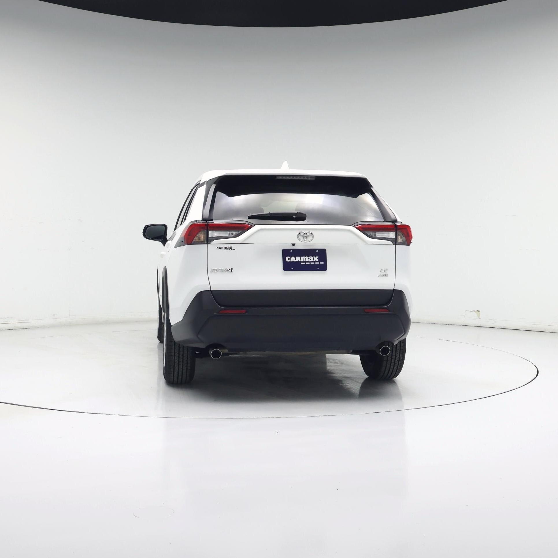 Thumbnail: 2024 Toyota RAV4 - 6