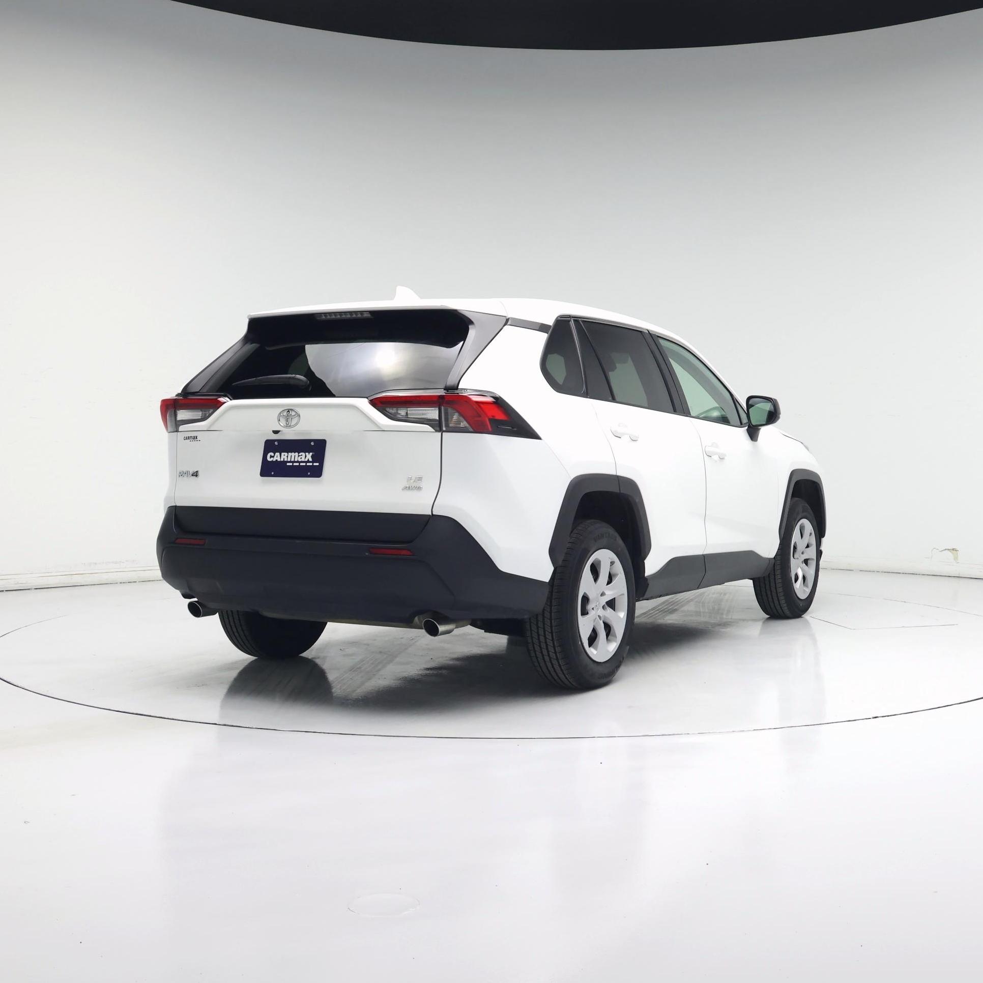 Thumbnail: 2024 Toyota RAV4 - 8