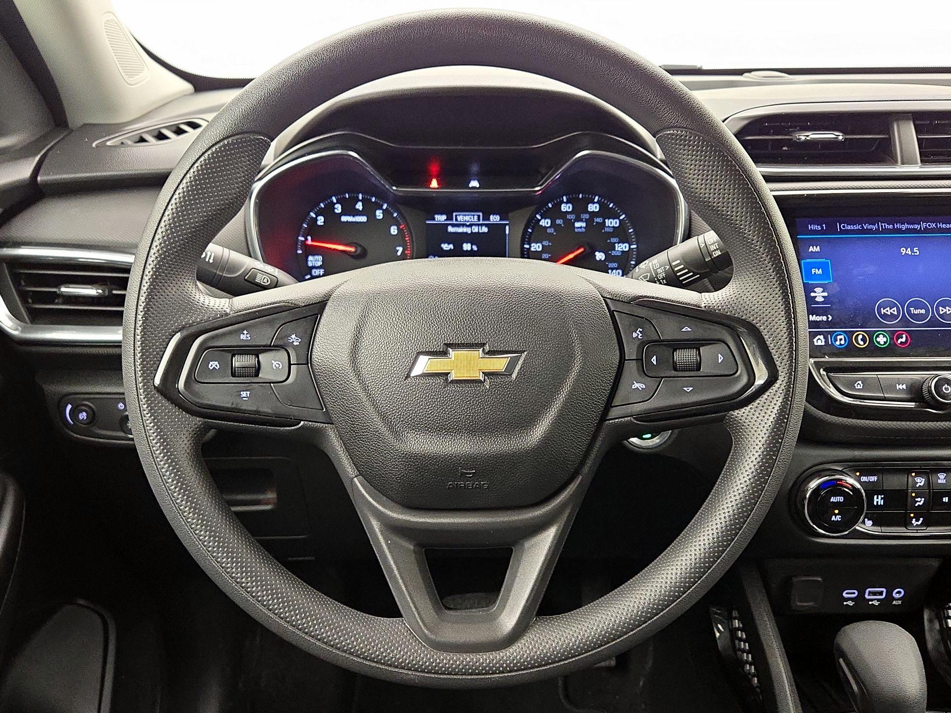 Thumbnail: 2022 Chevrolet TrailBlazer - 10