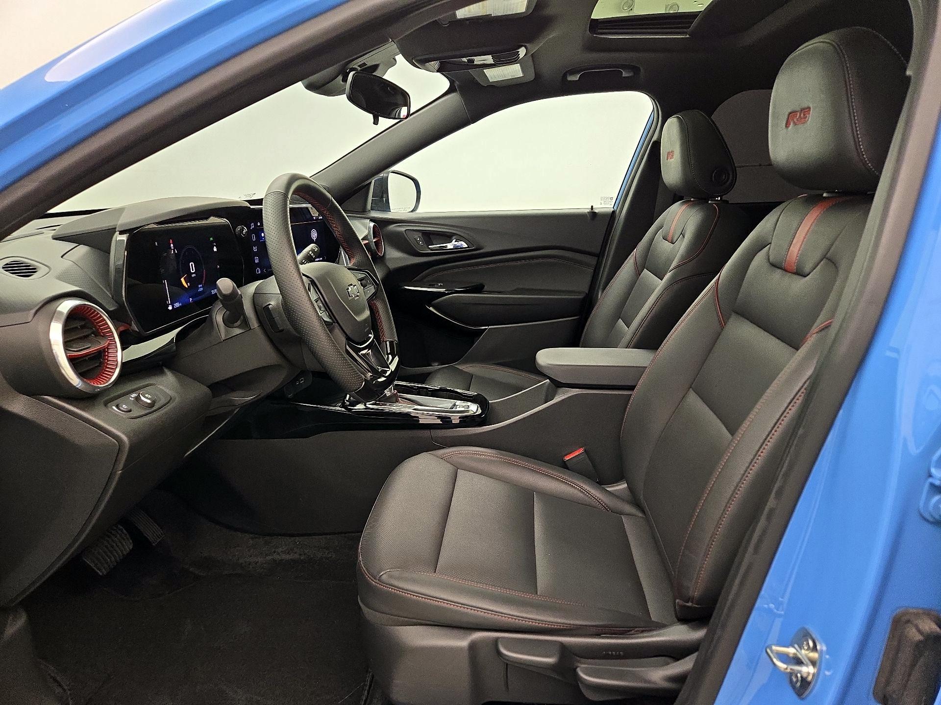 Thumbnail: 2024 Chevrolet Trax - 11