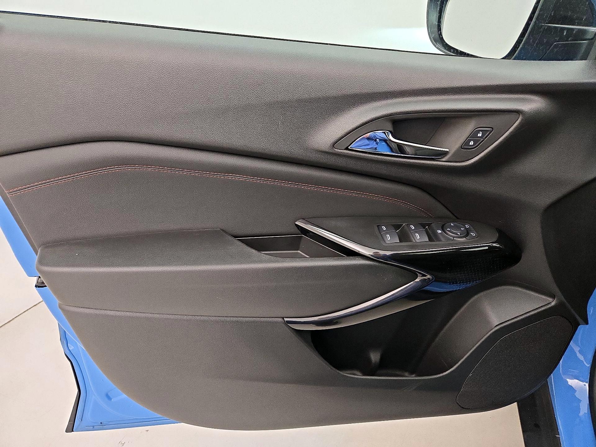 Thumbnail: 2024 Chevrolet Trax - 12