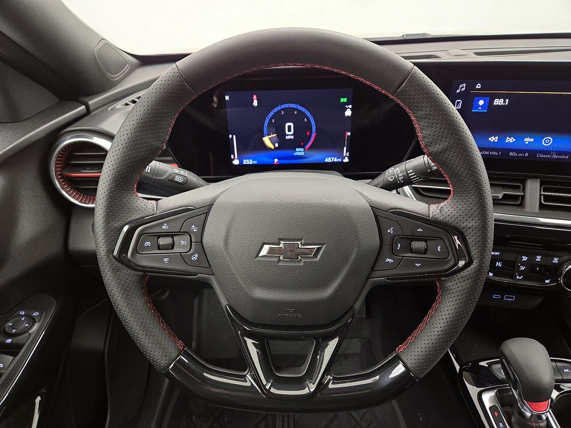 Thumbnail: 2025 Chevrolet Trax - 10