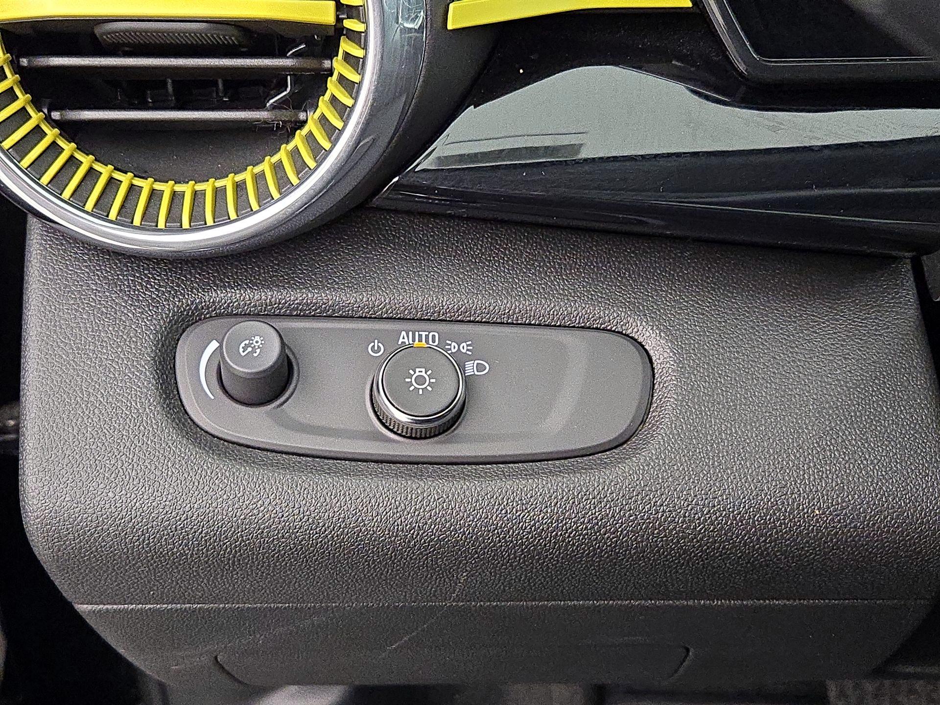 Thumbnail: 2025 Chevrolet Trax - 13