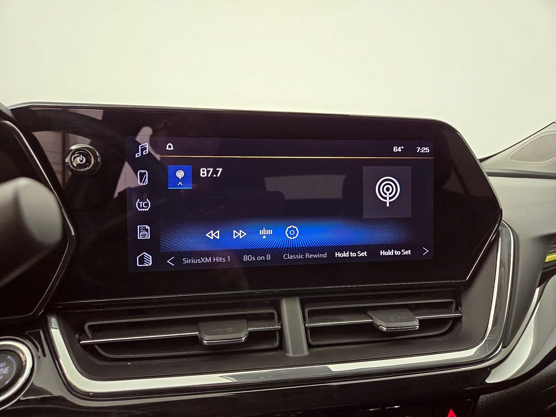 Thumbnail: 2025 Chevrolet Trax - 15