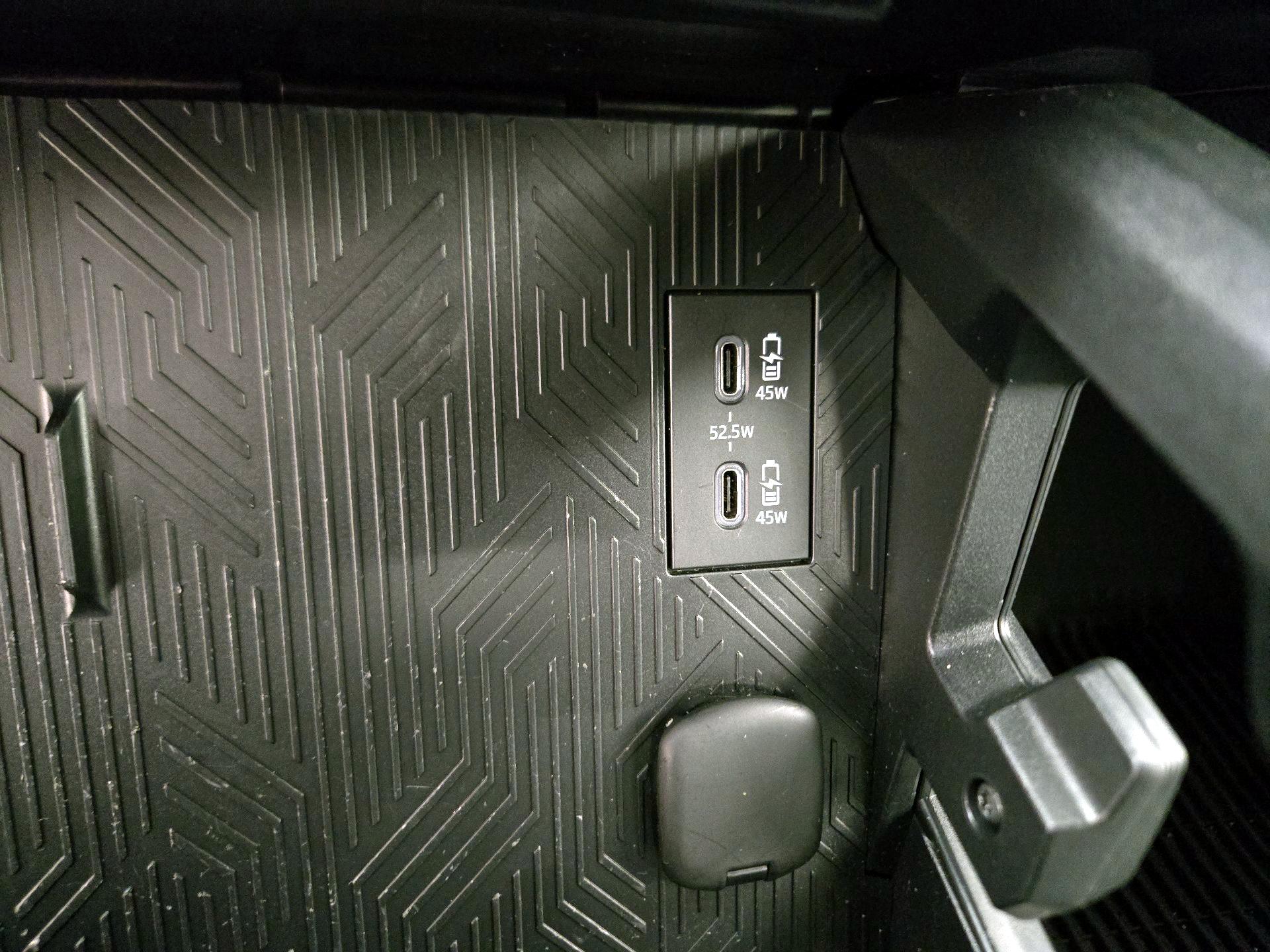 Thumbnail: 2025 Toyota Tacoma - 18