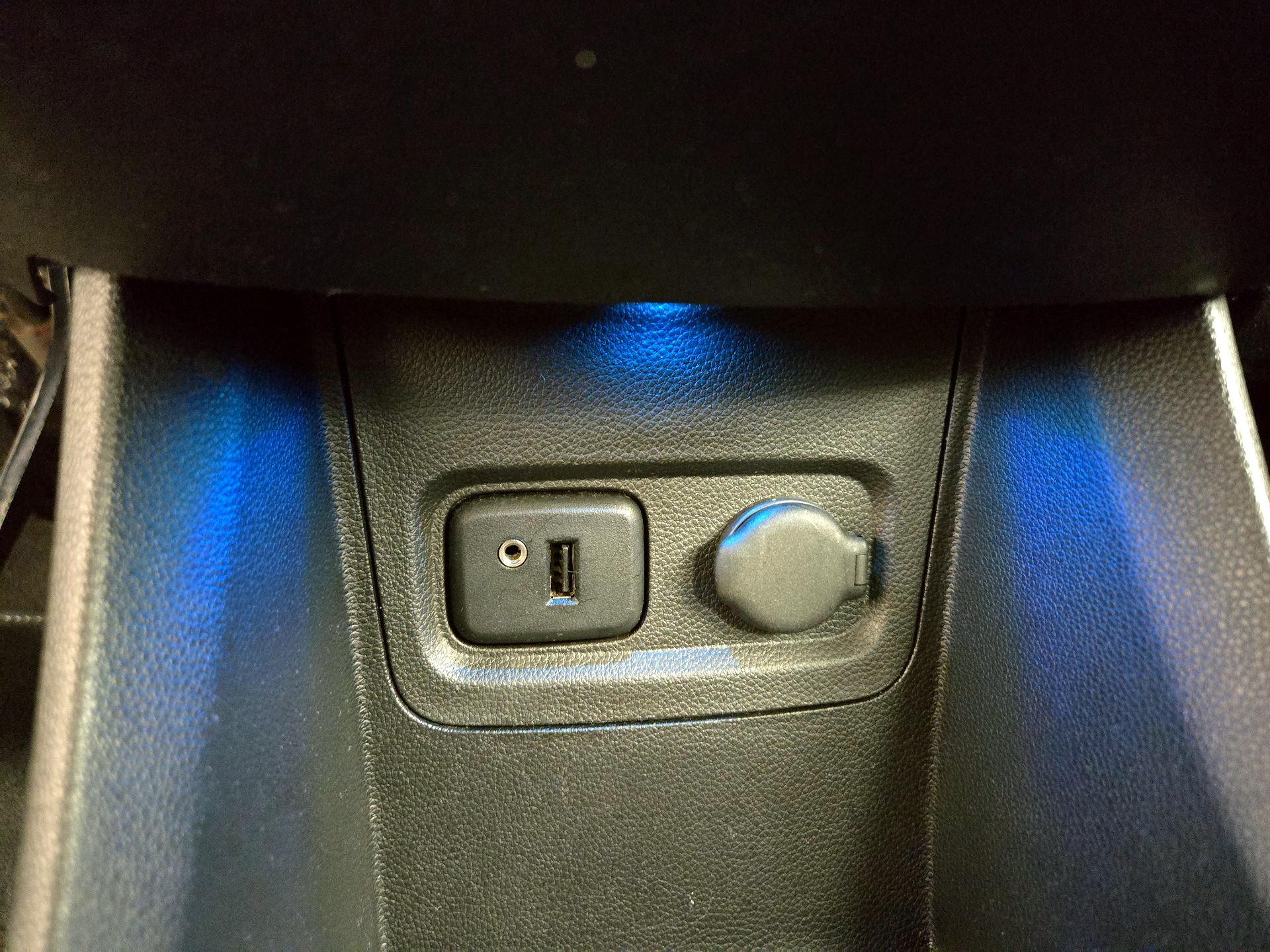 Thumbnail: 2016 Chevrolet Spark - 18