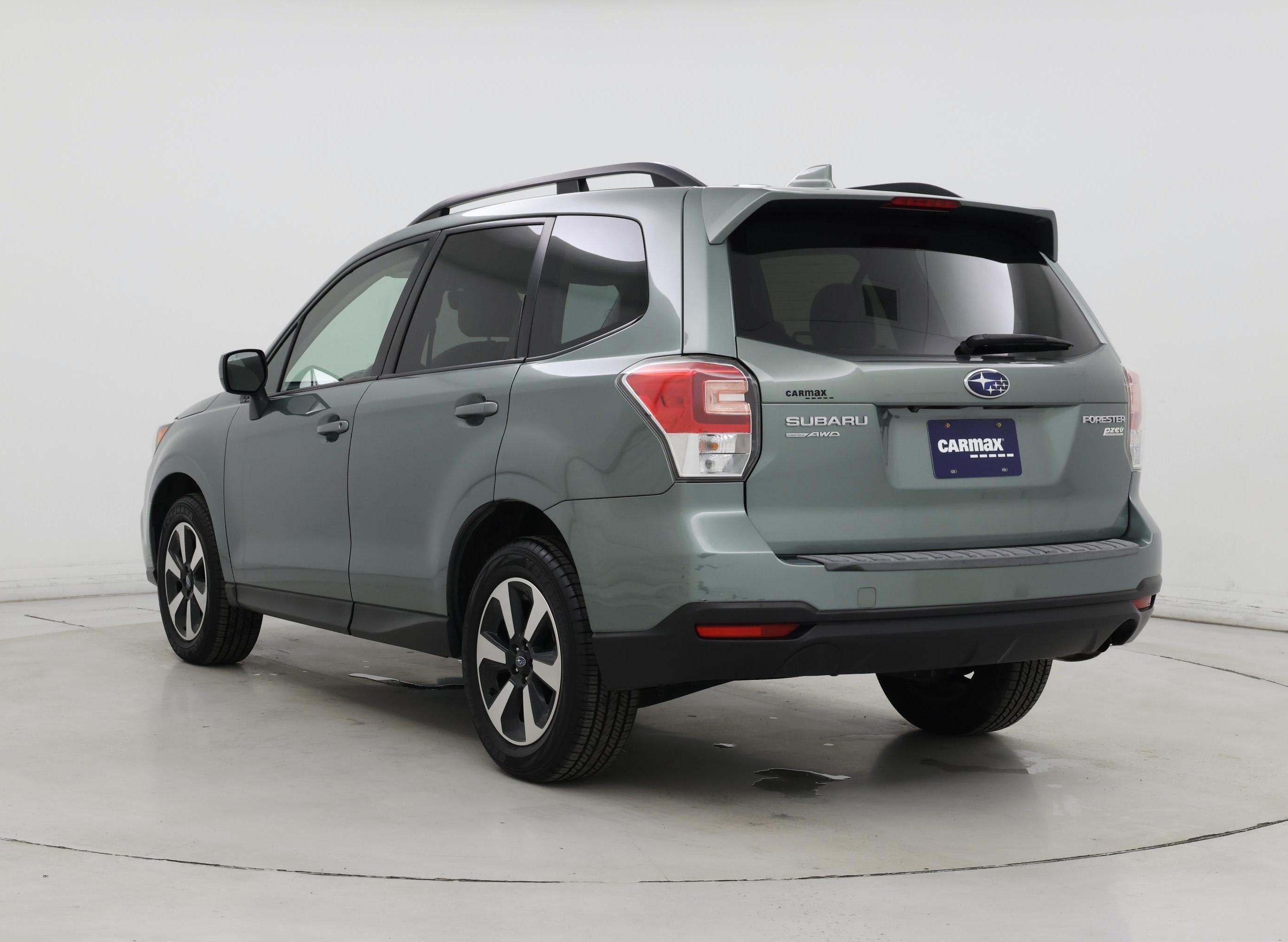 Thumbnail: 2017 Subaru Forester - 2