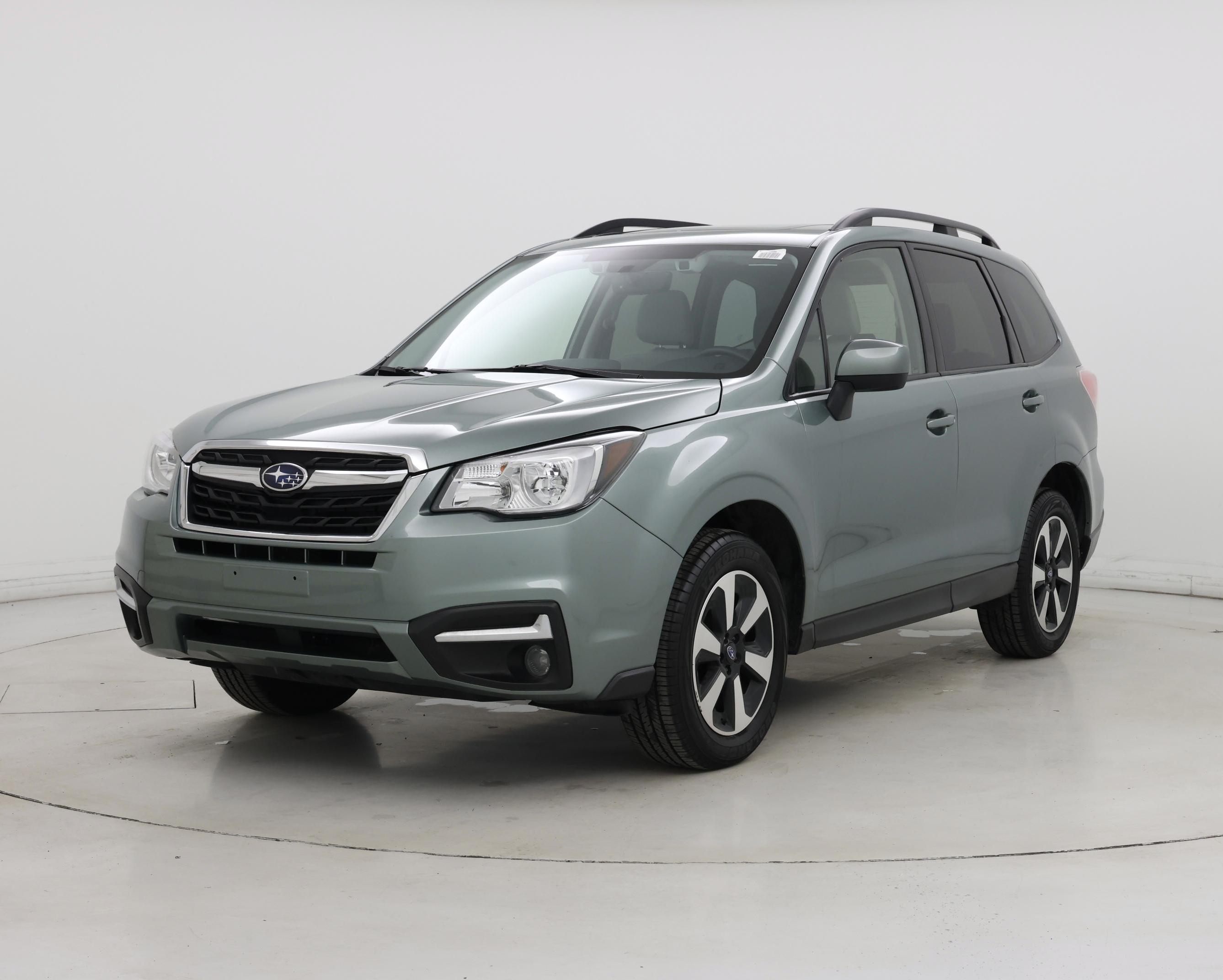 Thumbnail: 2017 Subaru Forester - 4