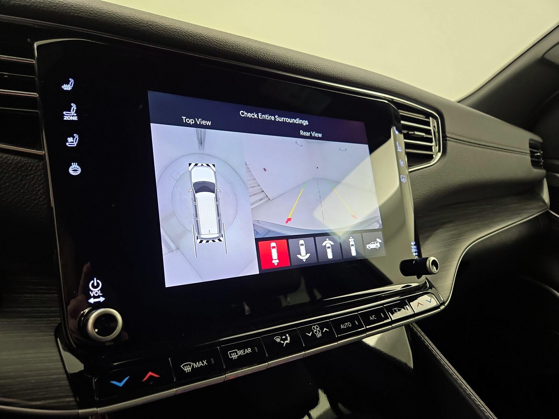 Thumbnail: 2023 Jeep Wagoneer - 15