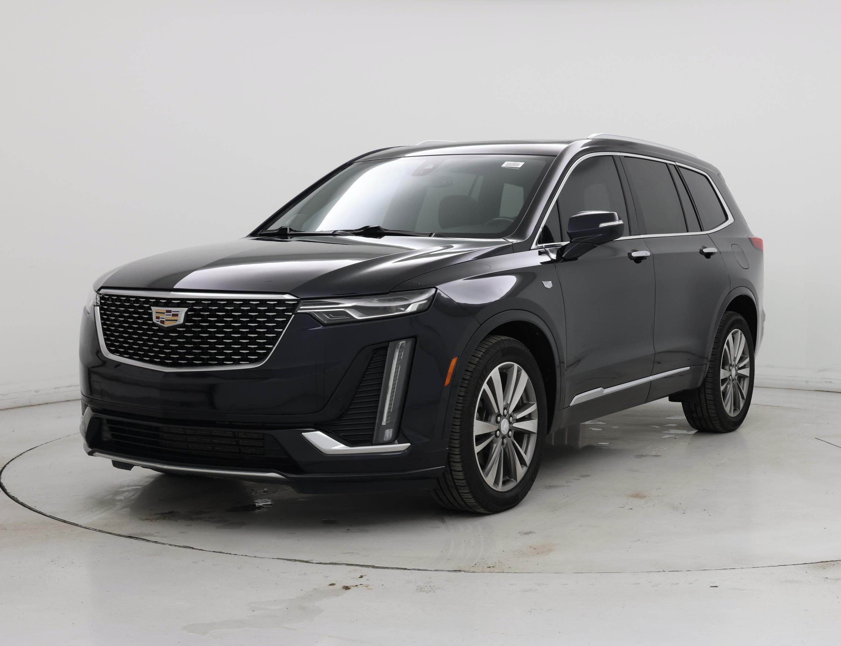 Thumbnail: 2021 Cadillac XT6 - 4