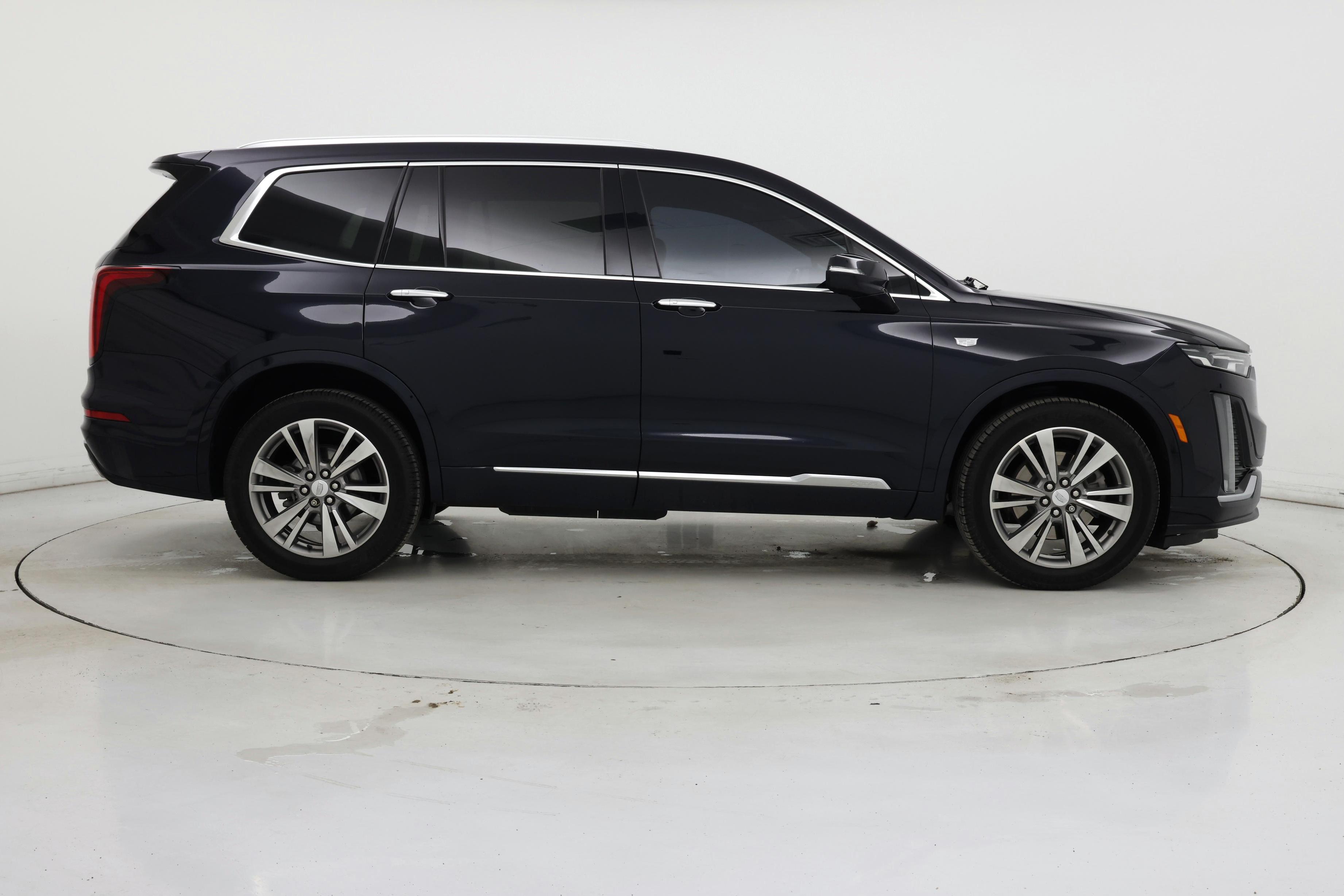 Thumbnail: 2021 Cadillac XT6 - 7