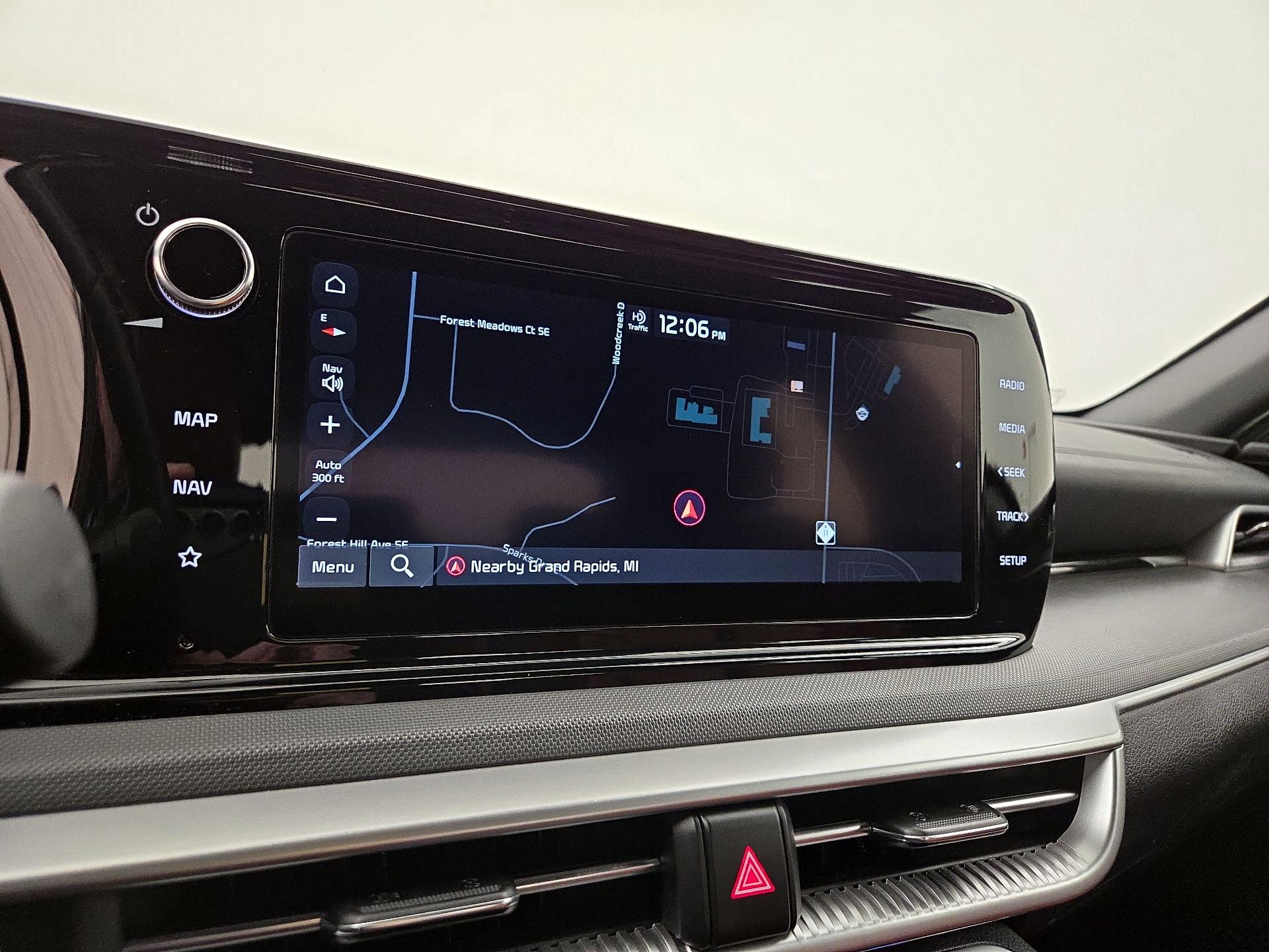 Thumbnail: 2023 Kia K5 - 14