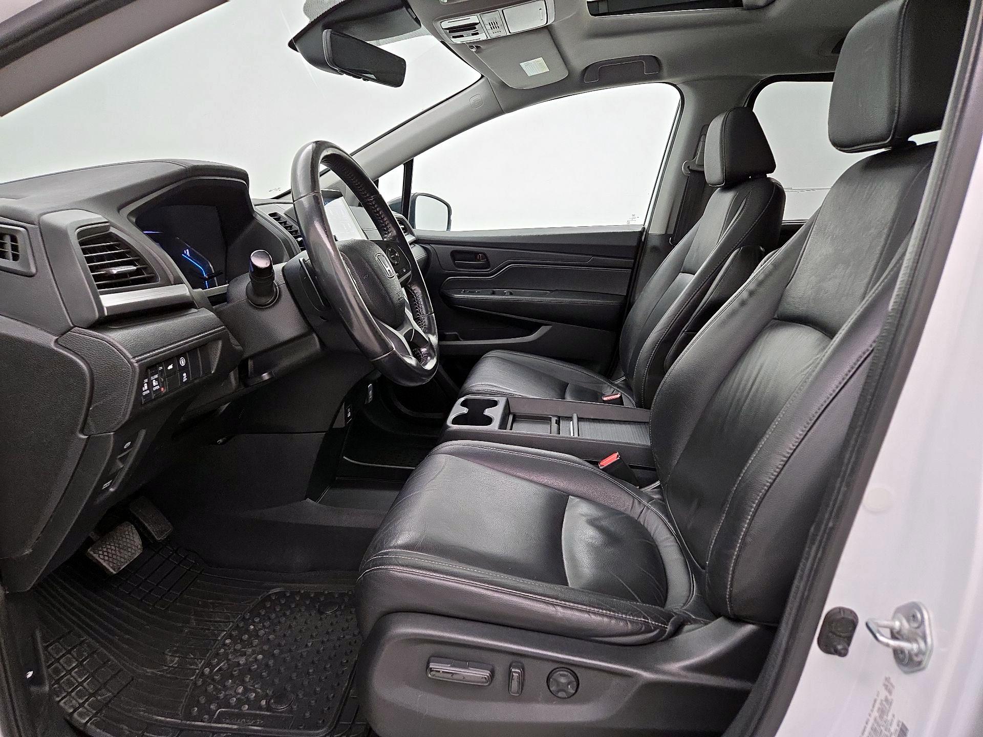 Thumbnail: 2021 Honda Odyssey - 11