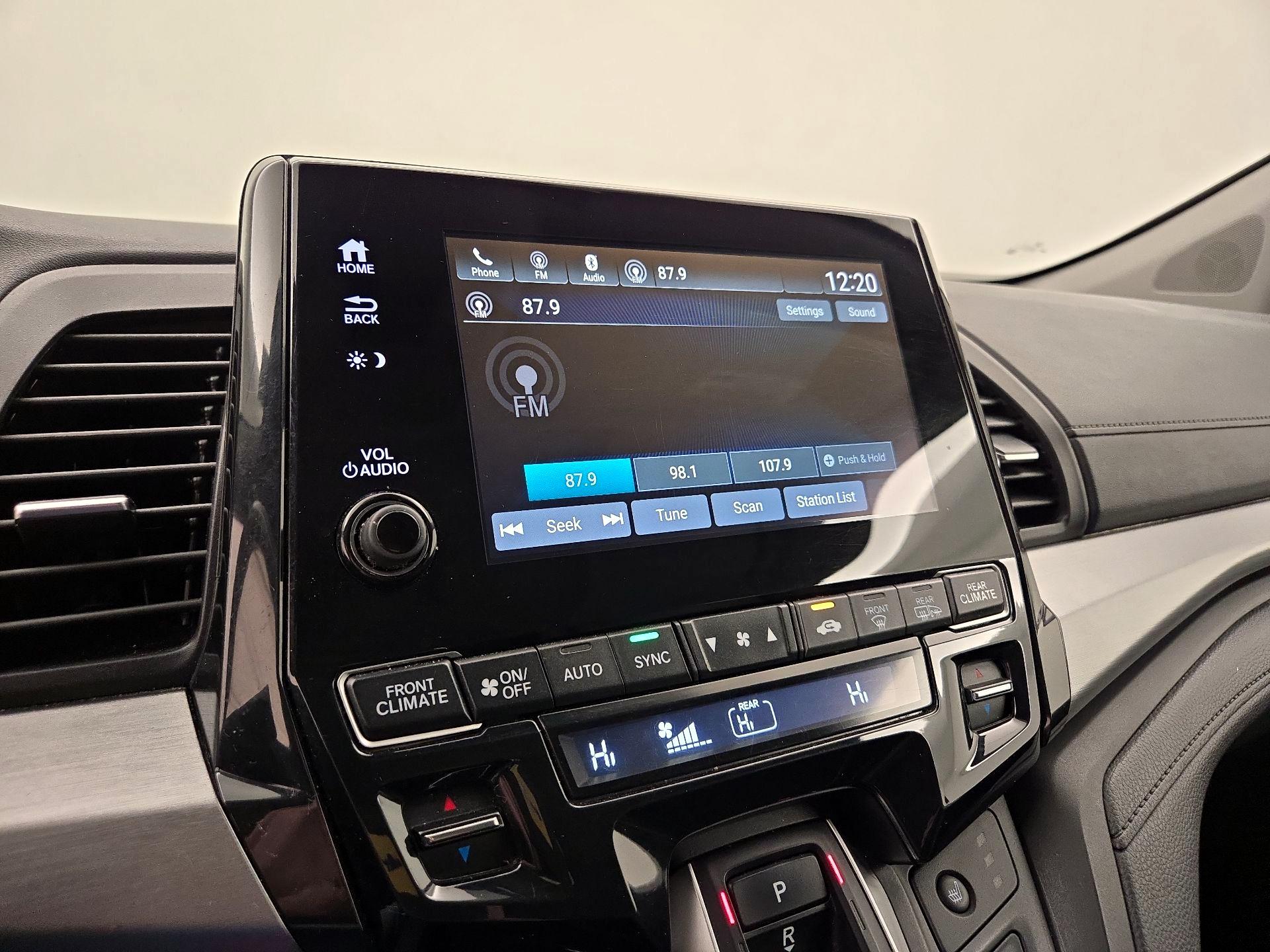 Thumbnail: 2021 Honda Odyssey - 15