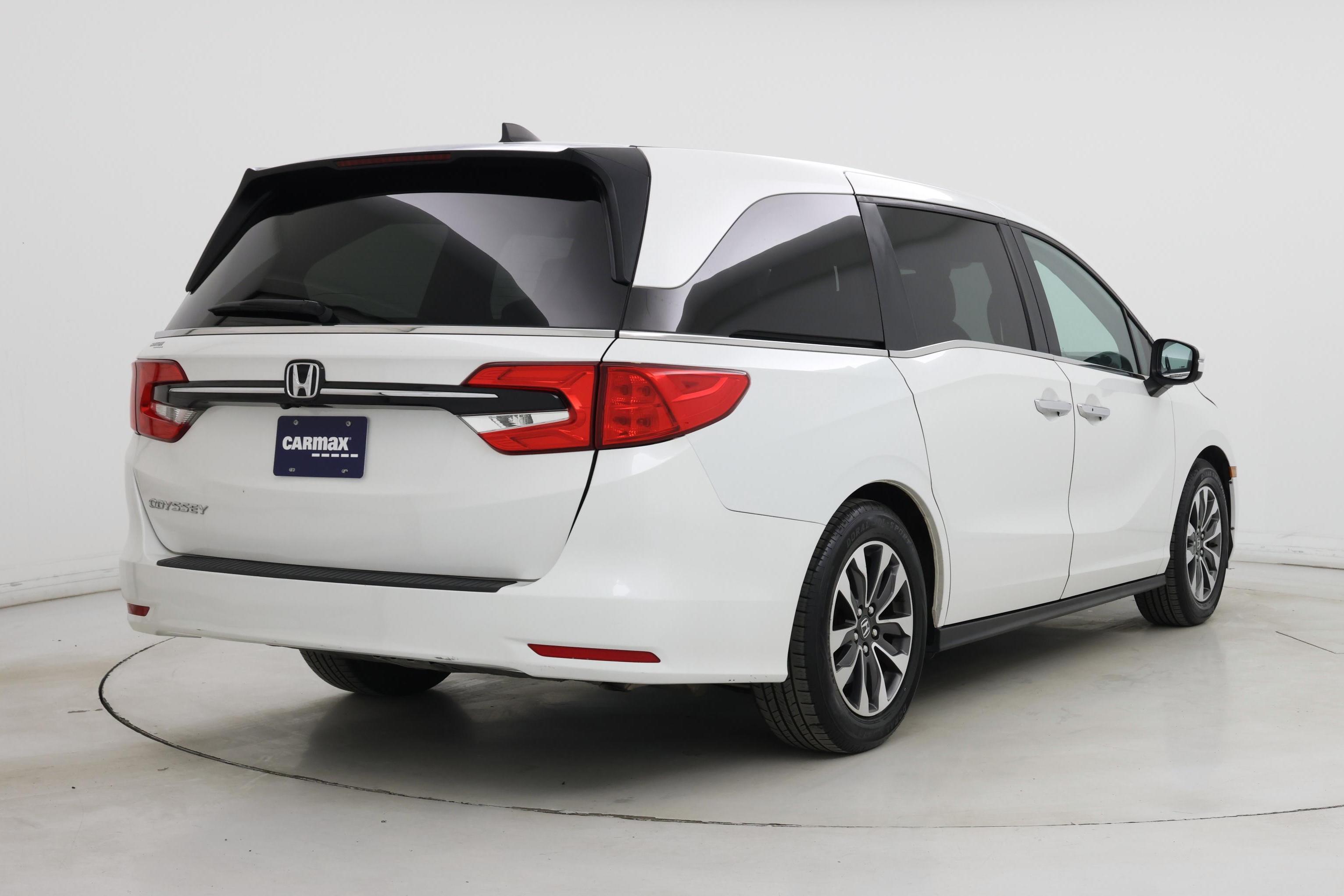 Thumbnail: 2021 Honda Odyssey - 8