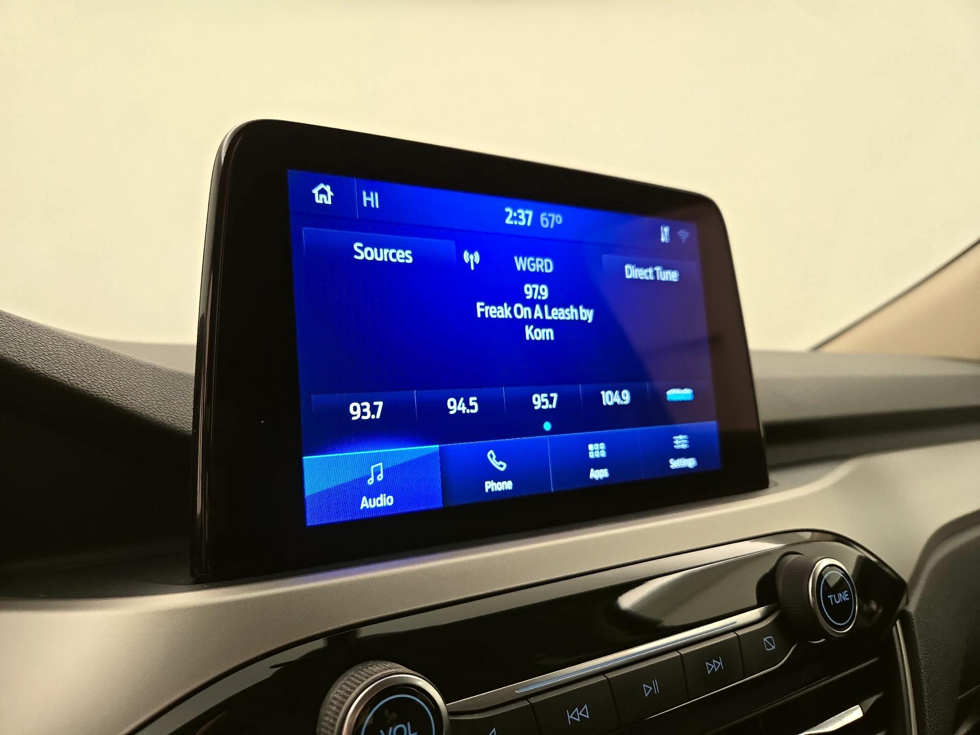 Thumbnail: 2020 Ford Escape - 15