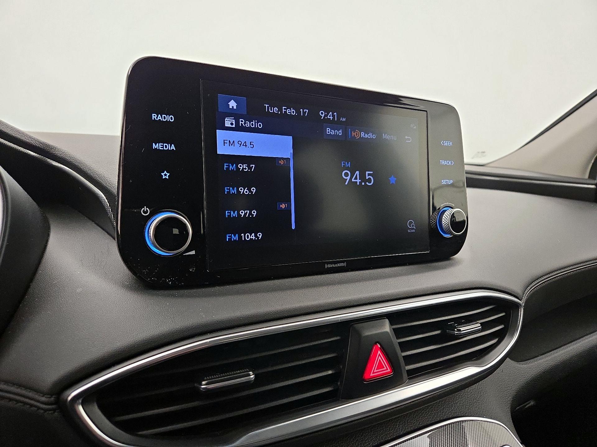 Thumbnail: 2022 Hyundai Santa Fe - 15