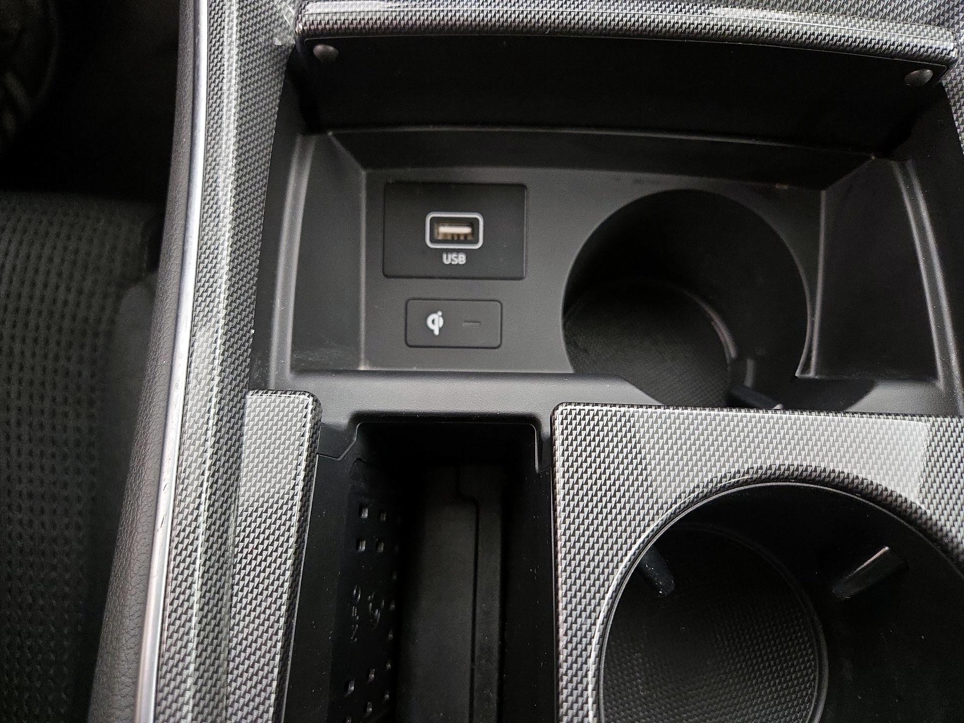 Thumbnail: 2022 Hyundai Santa Fe - 18