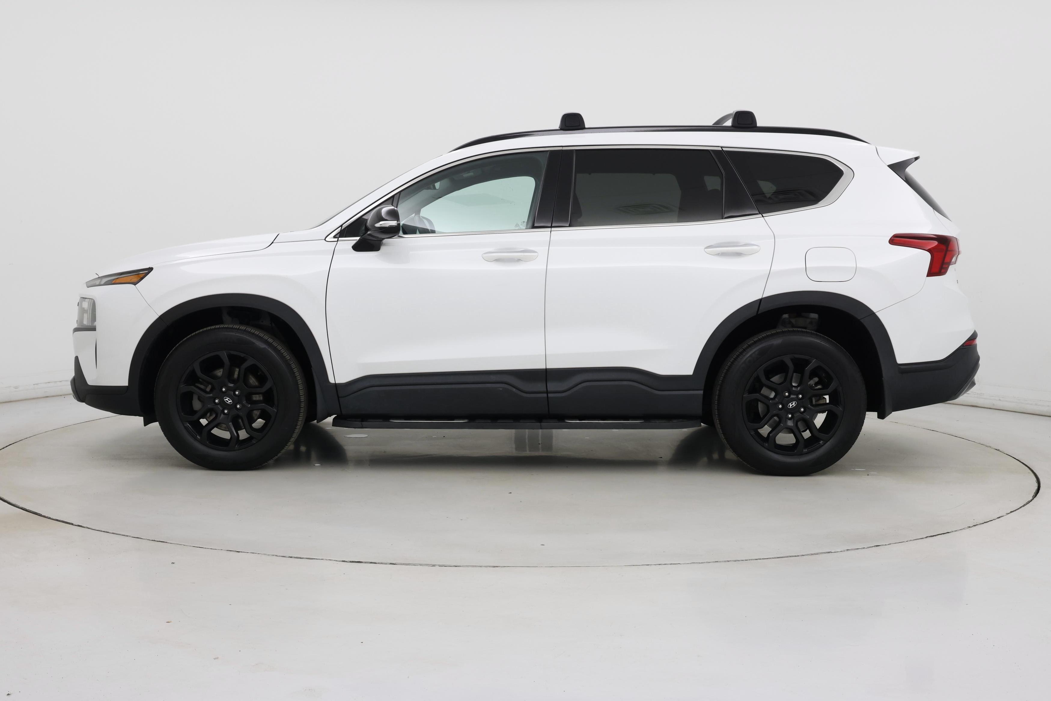 Thumbnail: 2022 Hyundai Santa Fe - 3