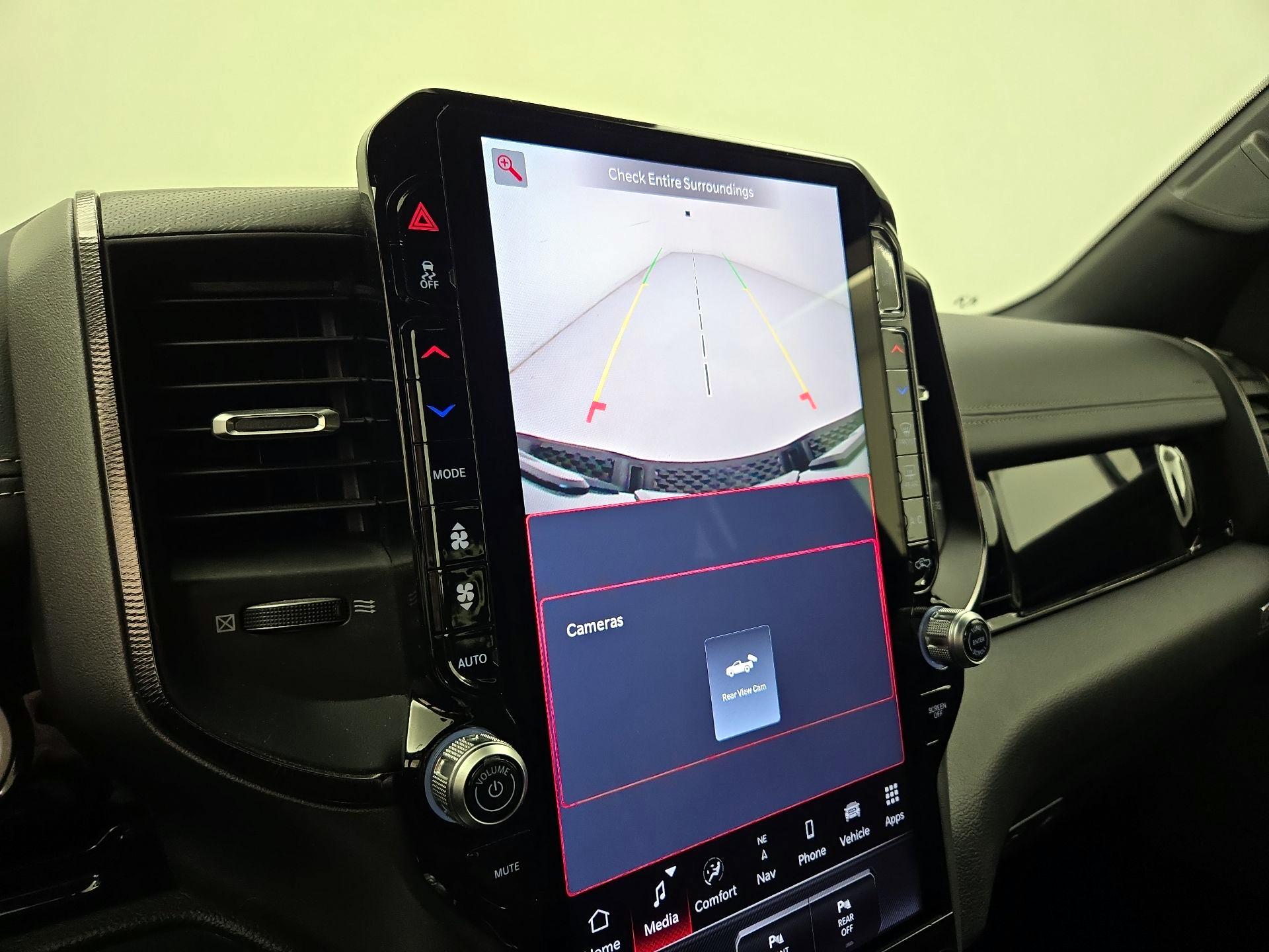 Thumbnail: 2025 RAM 1500 - 15