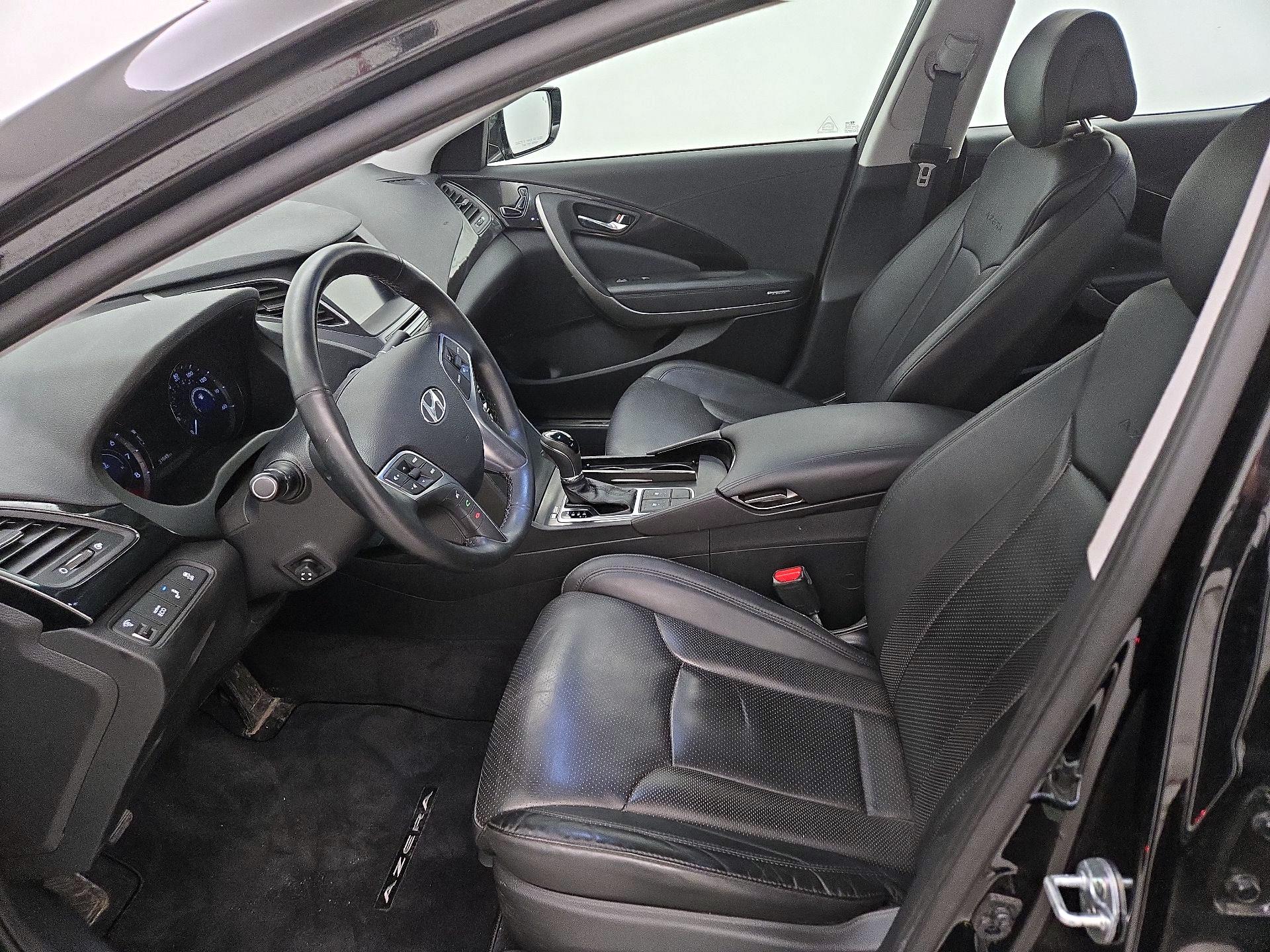 Thumbnail: 2017 Hyundai Azera - 11