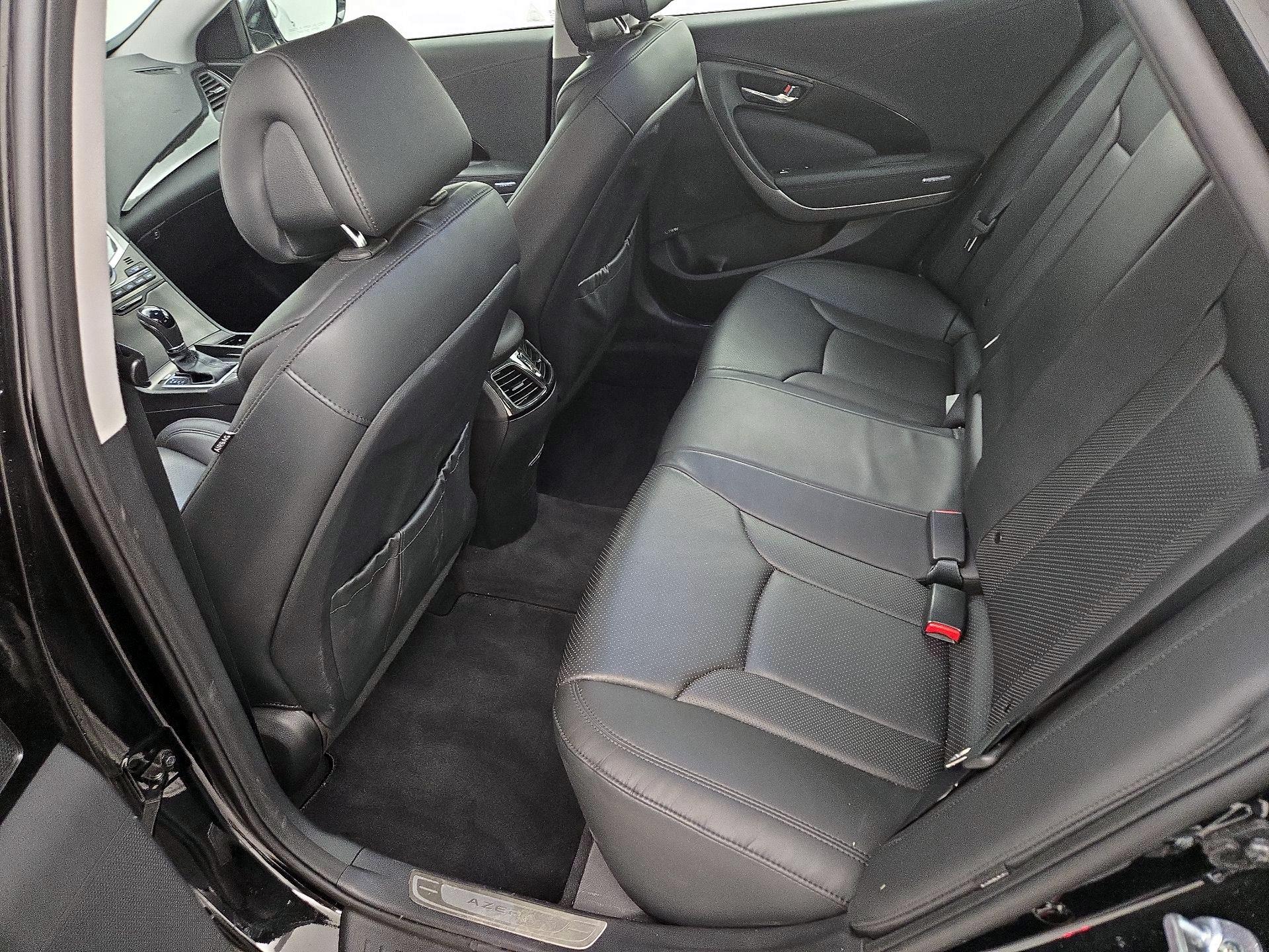 Thumbnail: 2017 Hyundai Azera - 20