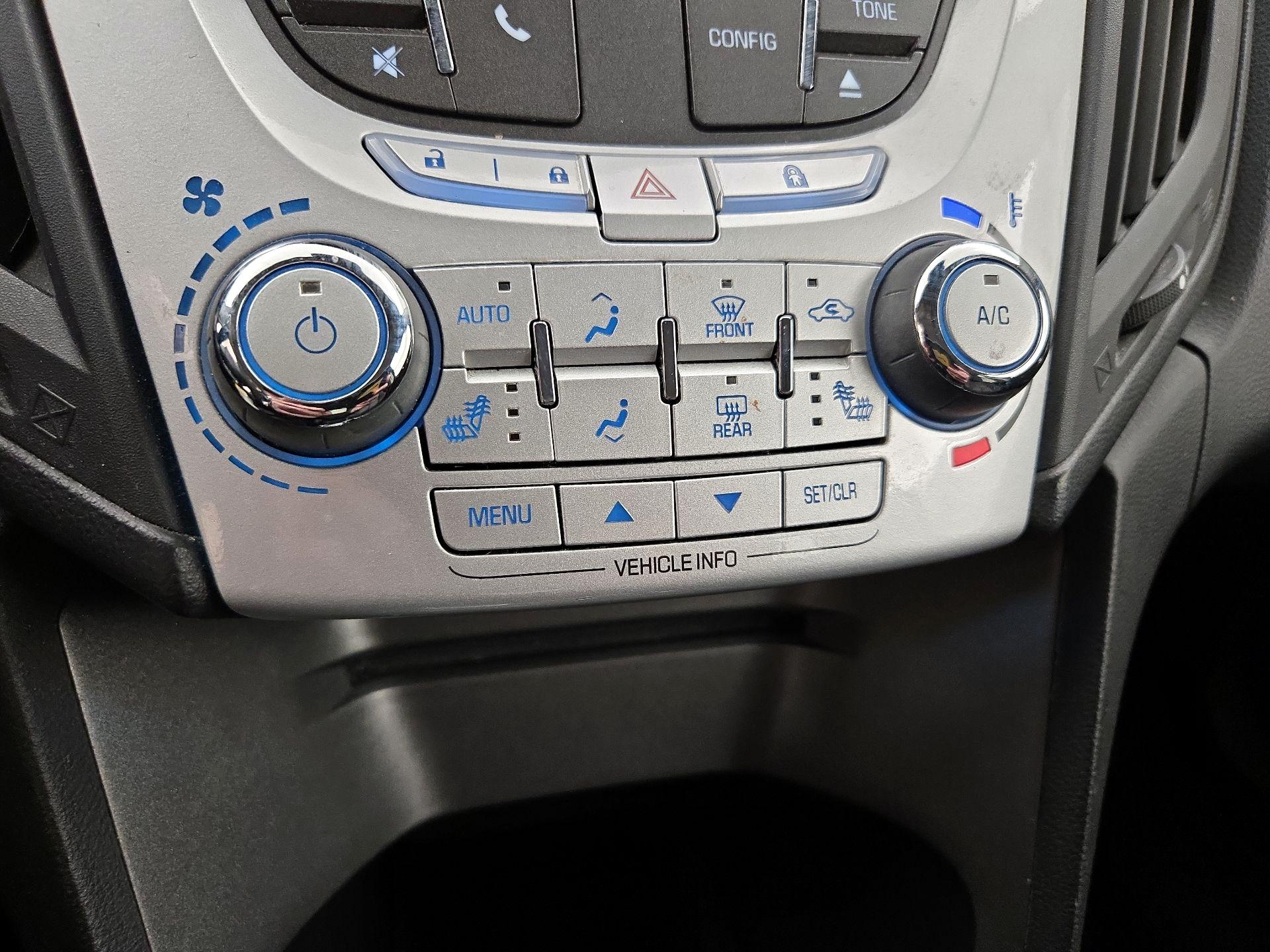 Thumbnail: 2014 Chevrolet Equinox - 16