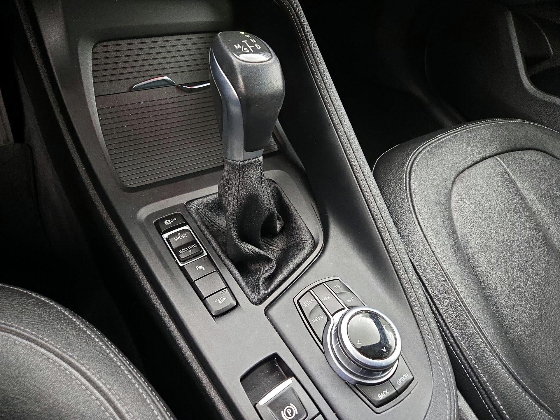 Thumbnail: 2017 BMW X1 - 18