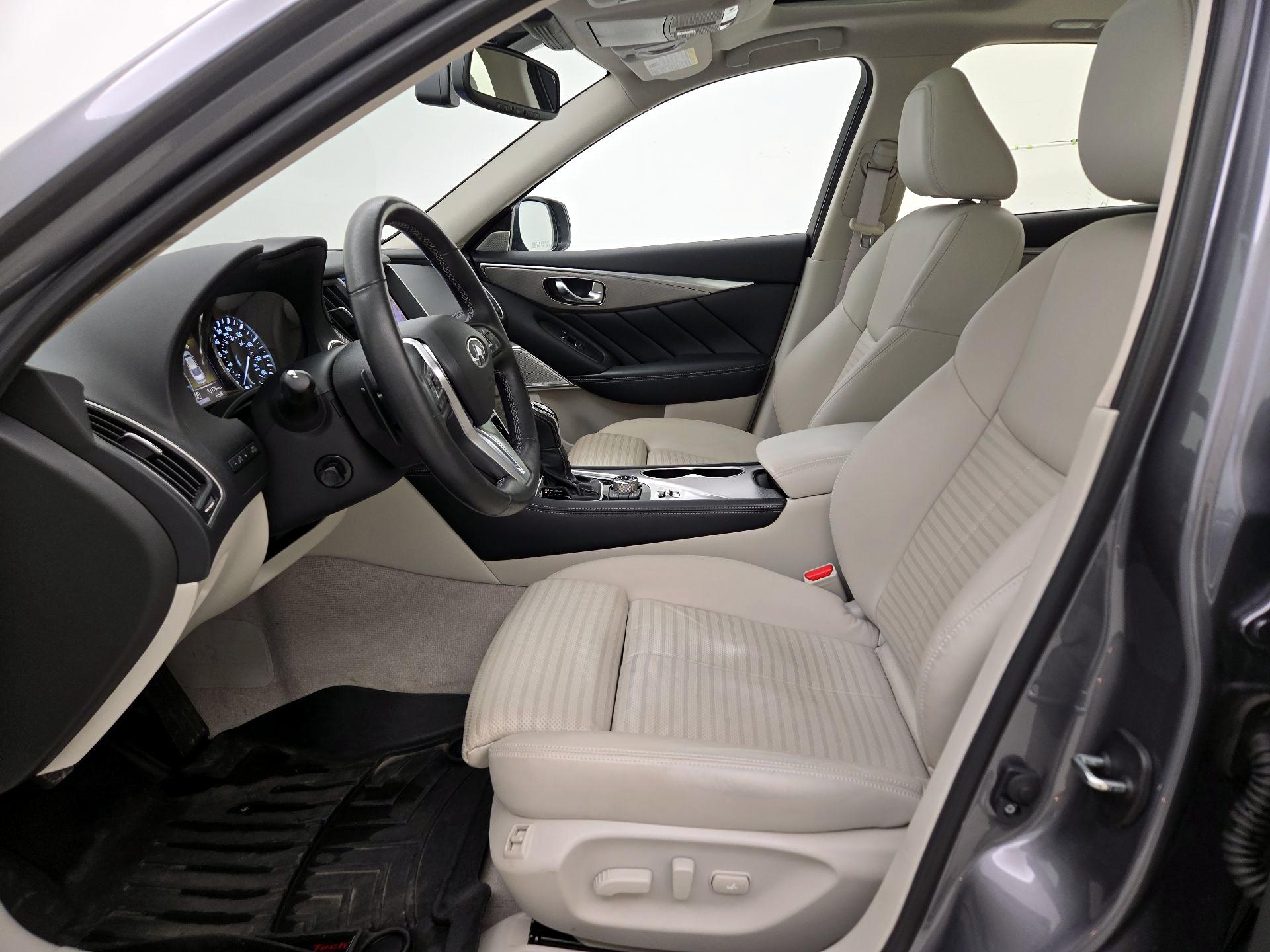 Thumbnail: 2019 INFINITI Q50 - 11