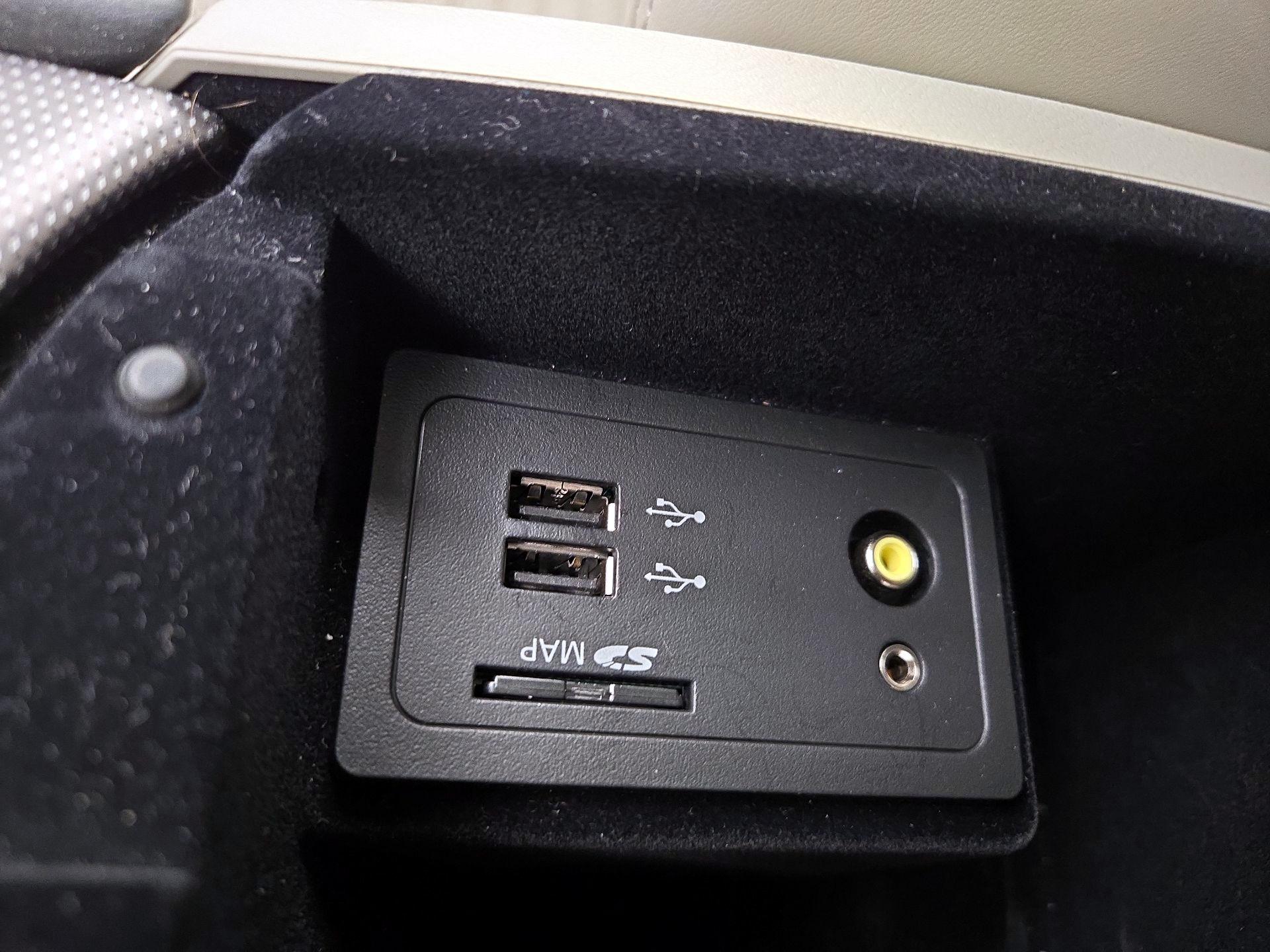 Thumbnail: 2019 INFINITI Q50 - 19