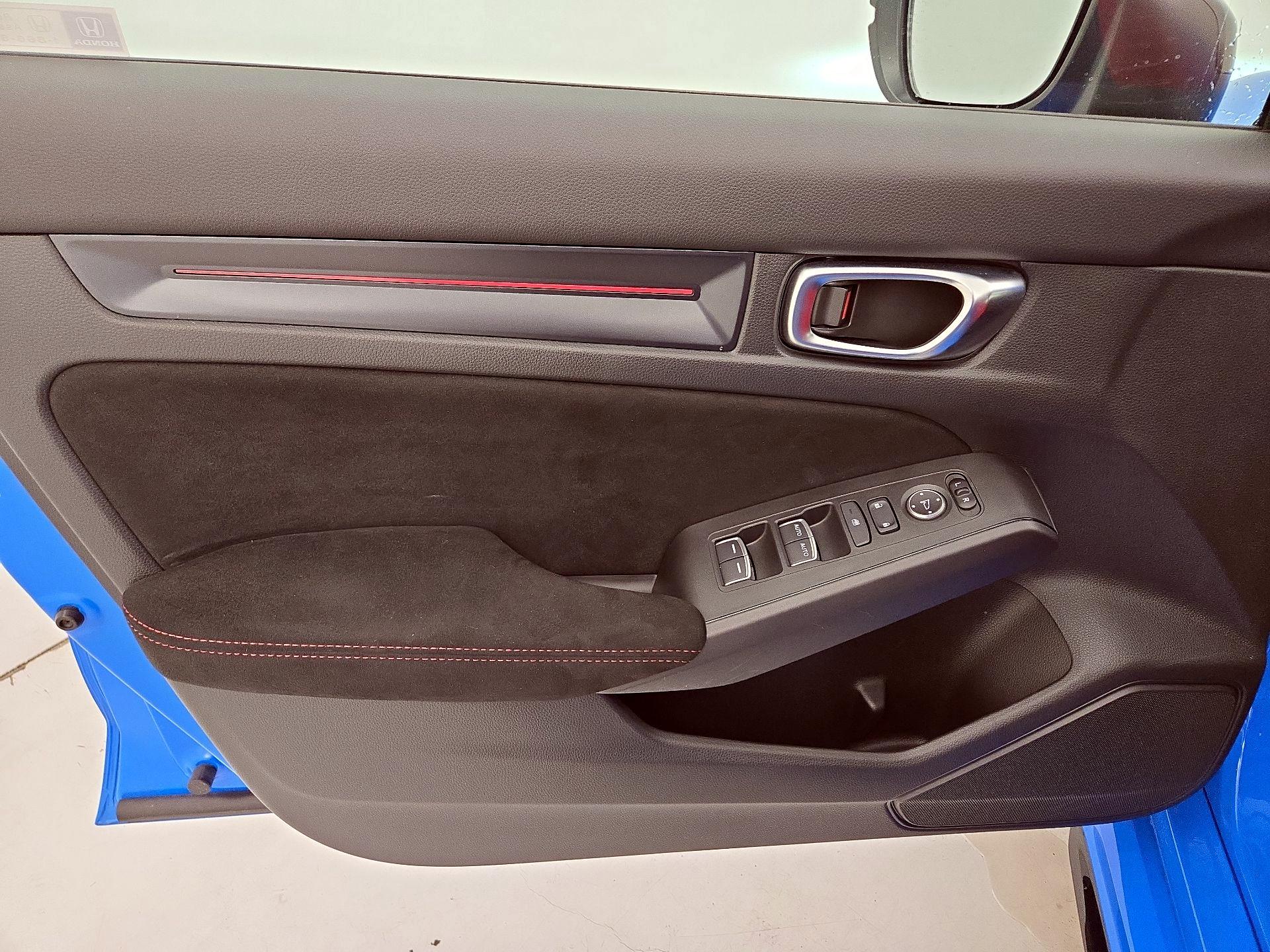 Thumbnail: 2023 Honda Civic - 12